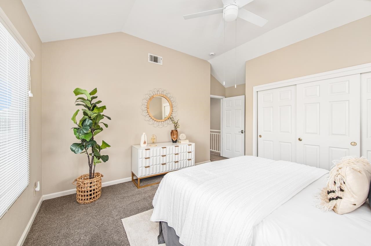Detail Gallery Image 29 of 59 For 297 Del Valle Ct, Pleasanton,  CA 94566 - 3 Beds | 2/1 Baths