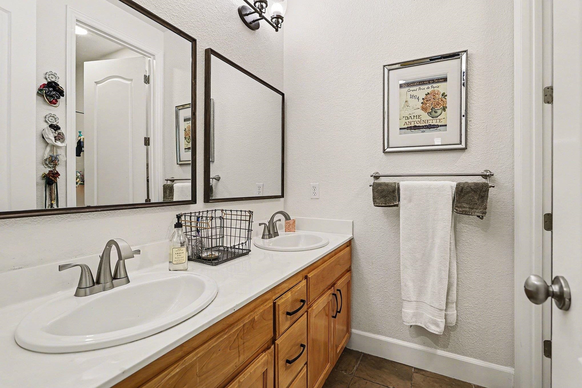 Detail Gallery Image 22 of 36 For 6235 Newhaven Ln, Vallejo,  CA 94591 - 3 Beds | 2/1 Baths
