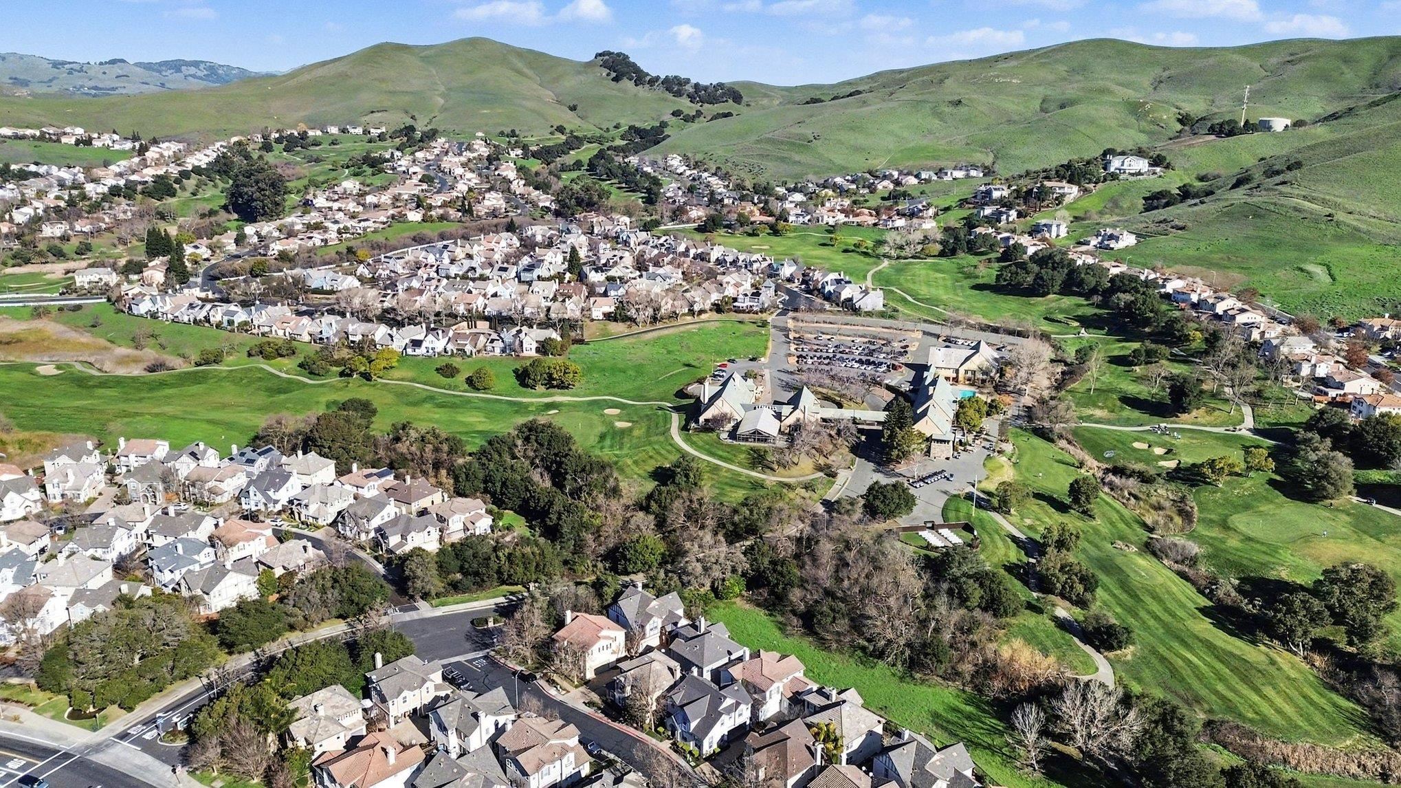 Detail Gallery Image 31 of 36 For 6235 Newhaven Ln, Vallejo,  CA 94591 - 3 Beds | 2/1 Baths