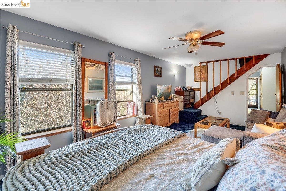 Detail Gallery Image 16 of 50 For 20550 Ponderosa Way, Tuolumne,  CA 95379 - 5 Beds | 3 Baths