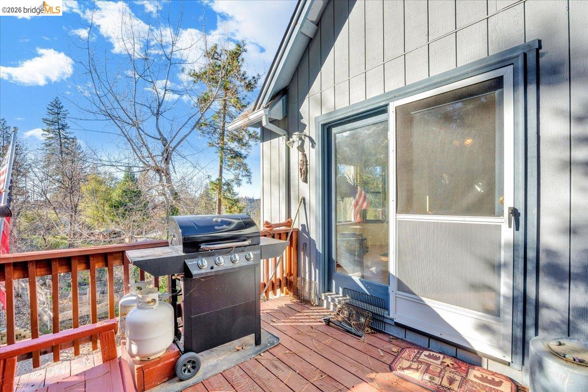 Detail Gallery Image 40 of 50 For 20550 Ponderosa Way, Tuolumne,  CA 95379 - 5 Beds | 3 Baths