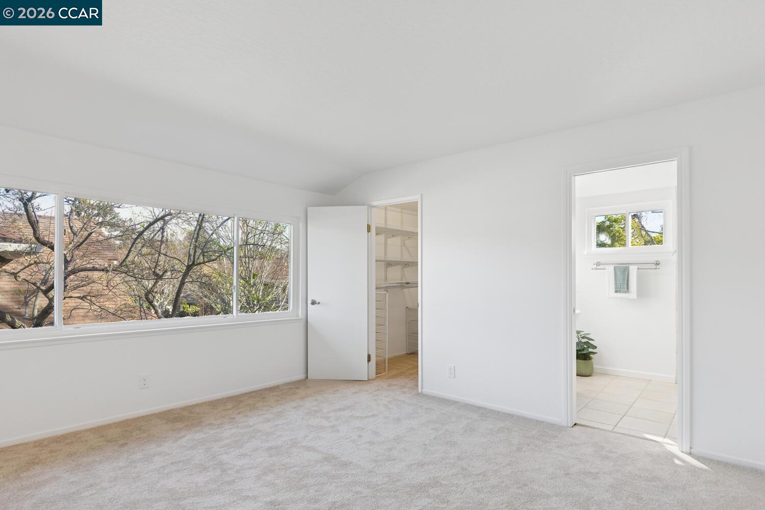 Detail Gallery Image 19 of 51 For 183 Miramonte Dr, Moraga,  CA 94556 - 3 Beds | 3 Baths