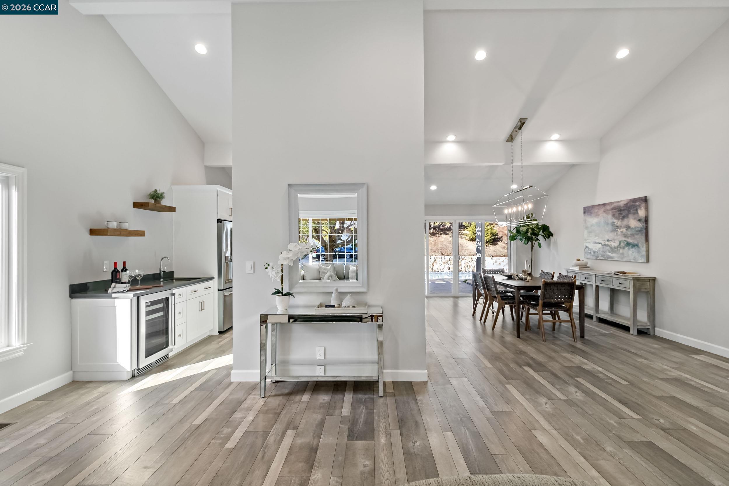 Detail Gallery Image 9 of 51 For 3624 Springer Ct, Walnut Creek,  CA 94598 - 4 Beds | 2 Baths