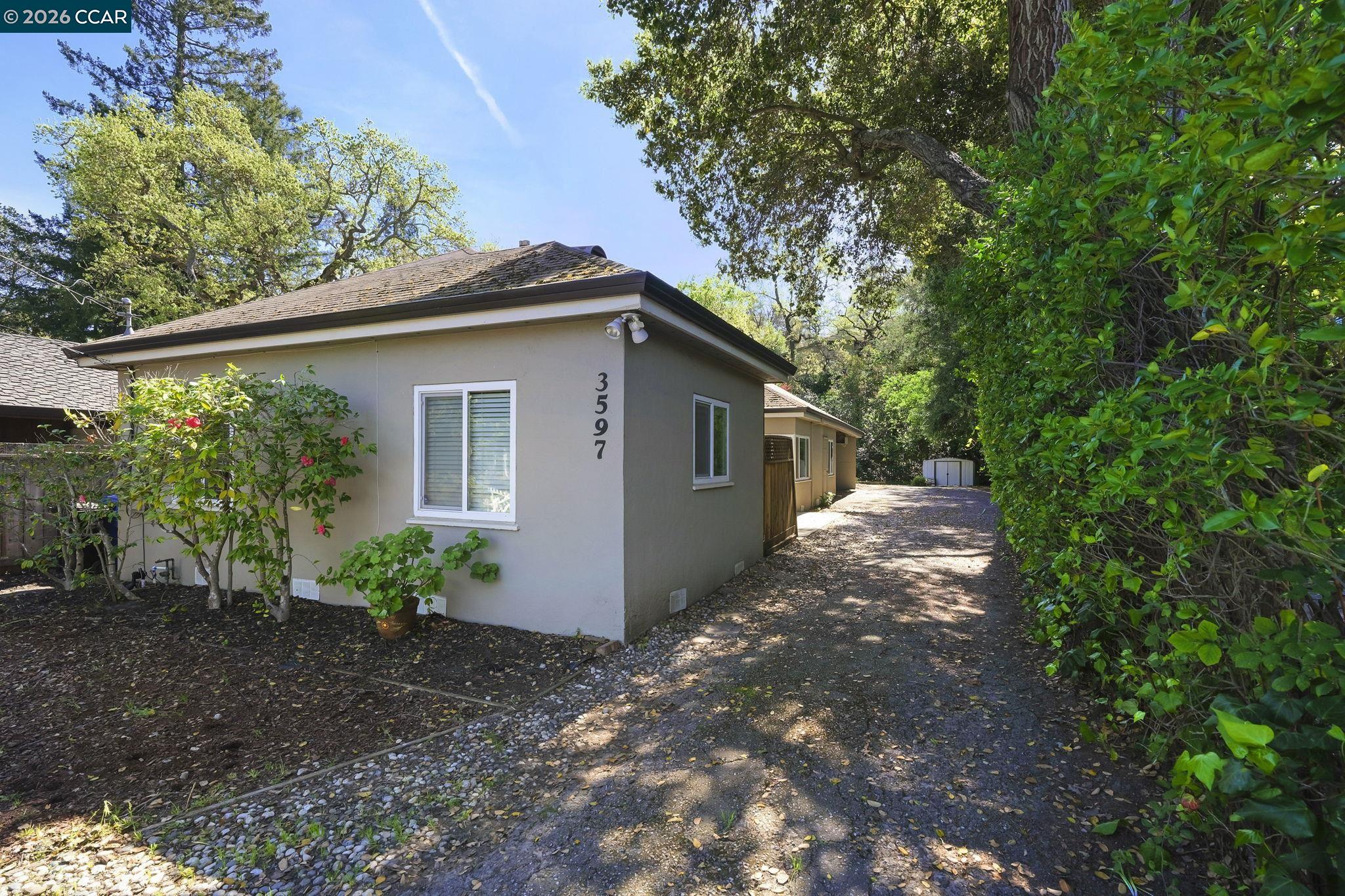 3597 Walnut St, Lafayette, CA, 94549