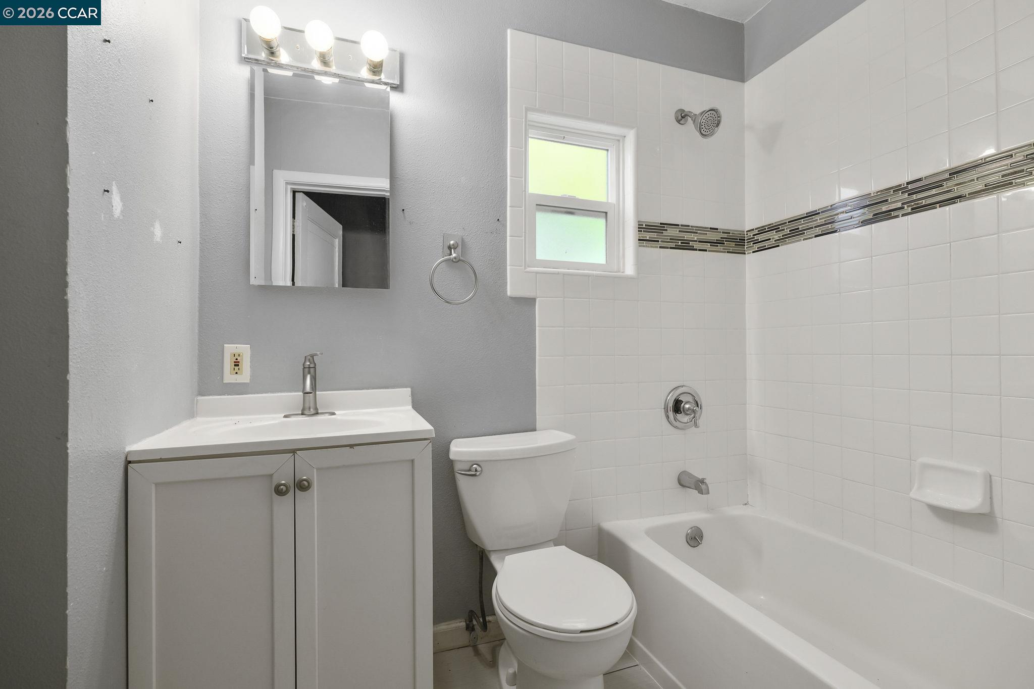 3597 Walnut St, Lafayette, CA, 94549