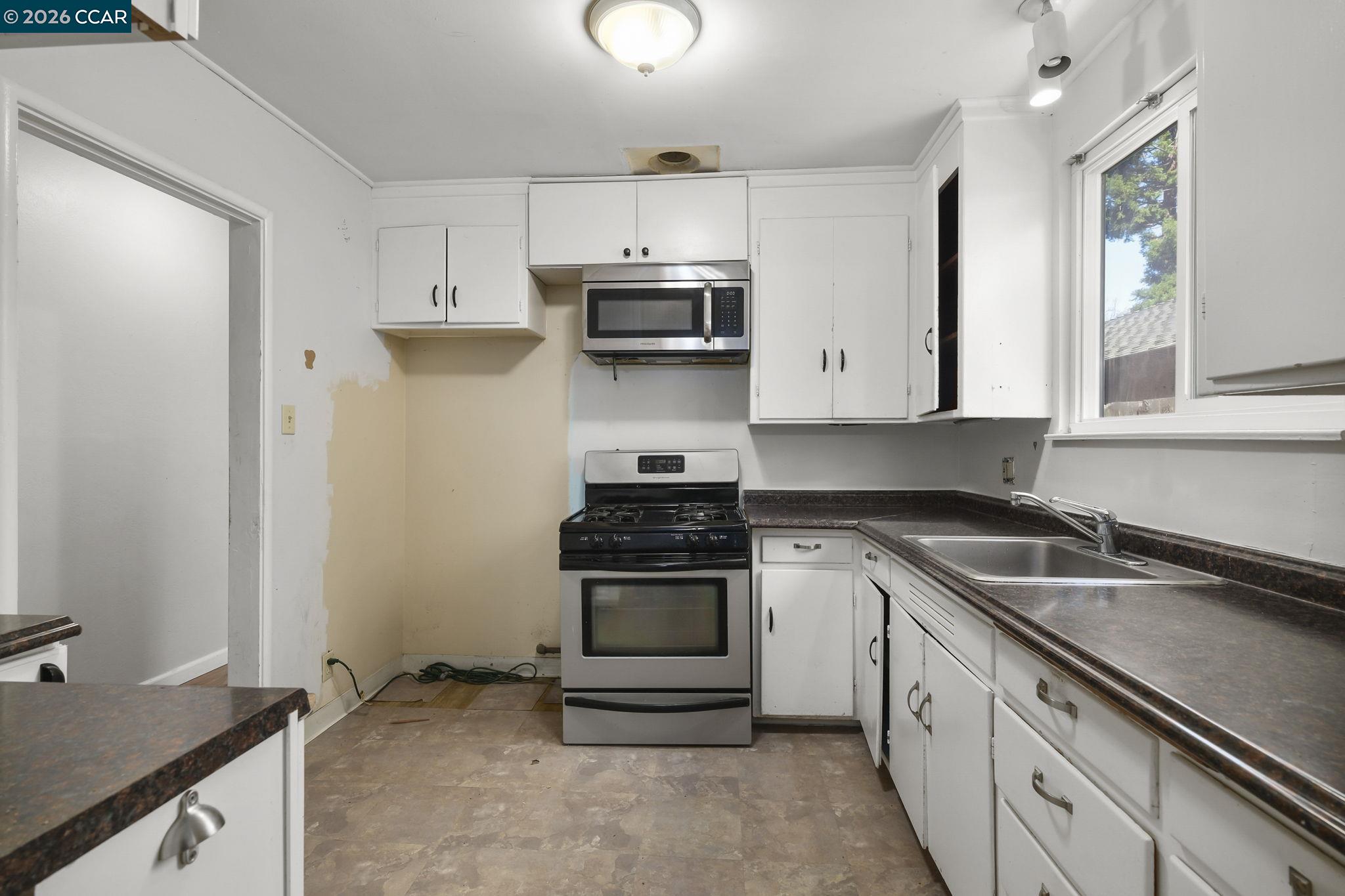 3597 Walnut St, Lafayette, CA, 94549