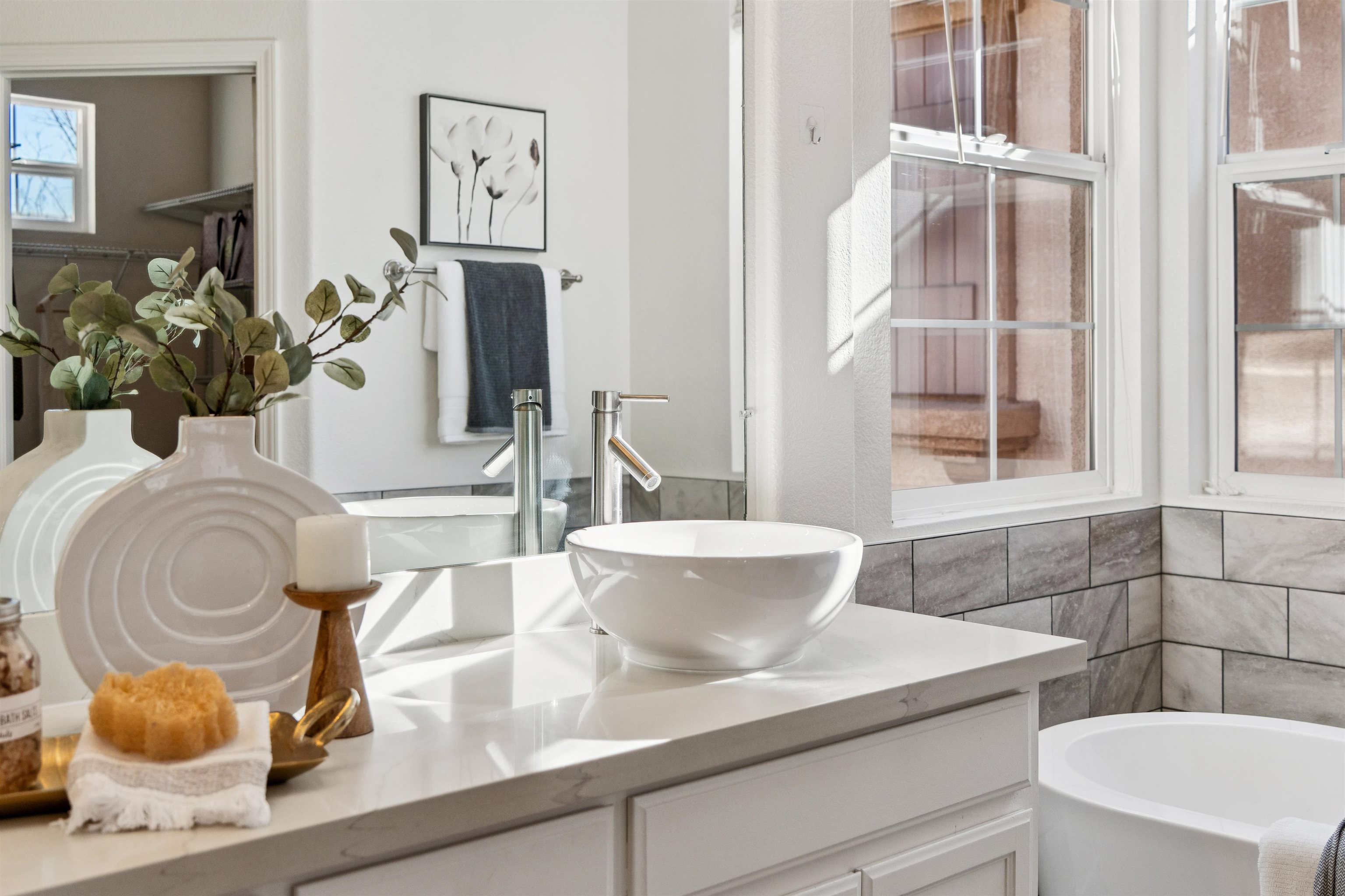 Detail Gallery Image 19 of 34 For 3989 Strafford Ct, Dublin,  CA 94568 - 3 Beds | 2/1 Baths