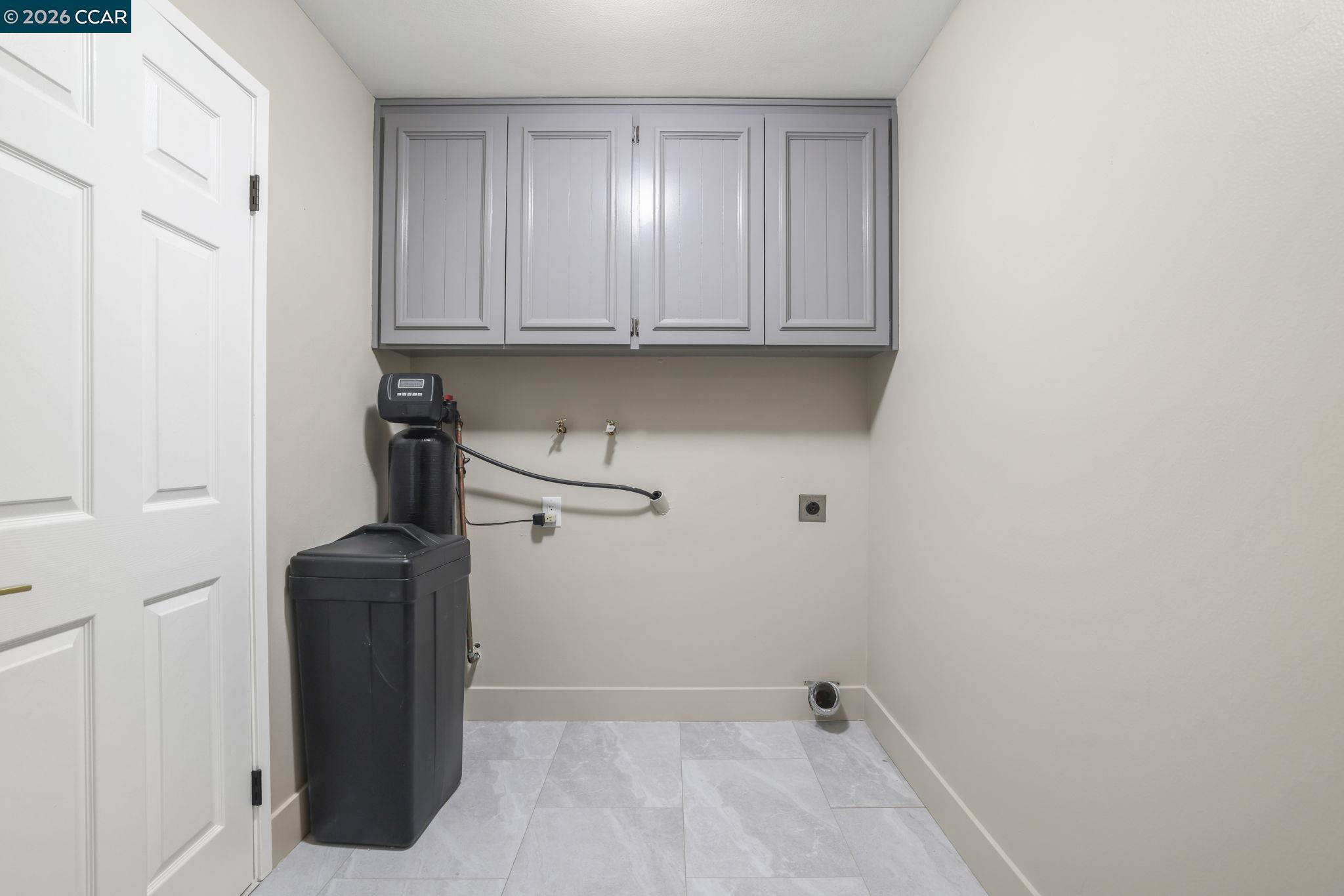 Detail Gallery Image 27 of 46 For 406 Mt Sequoia Ct, Clayton,  CA 94517 - 3 Beds | 2 Baths