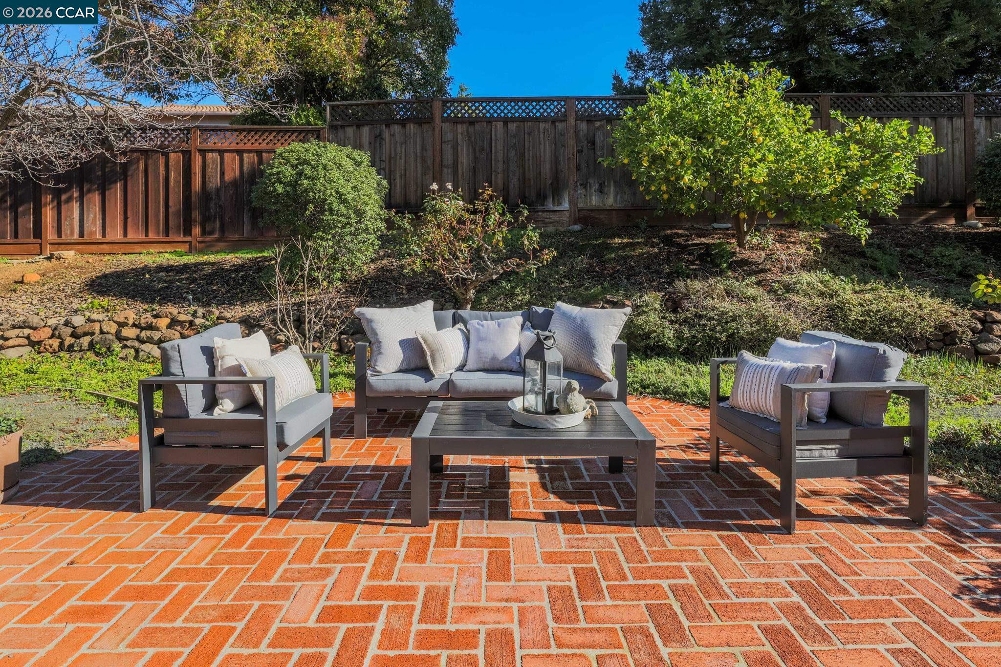 Detail Gallery Image 30 of 46 For 406 Mt Sequoia Ct, Clayton,  CA 94517 - 3 Beds | 2 Baths