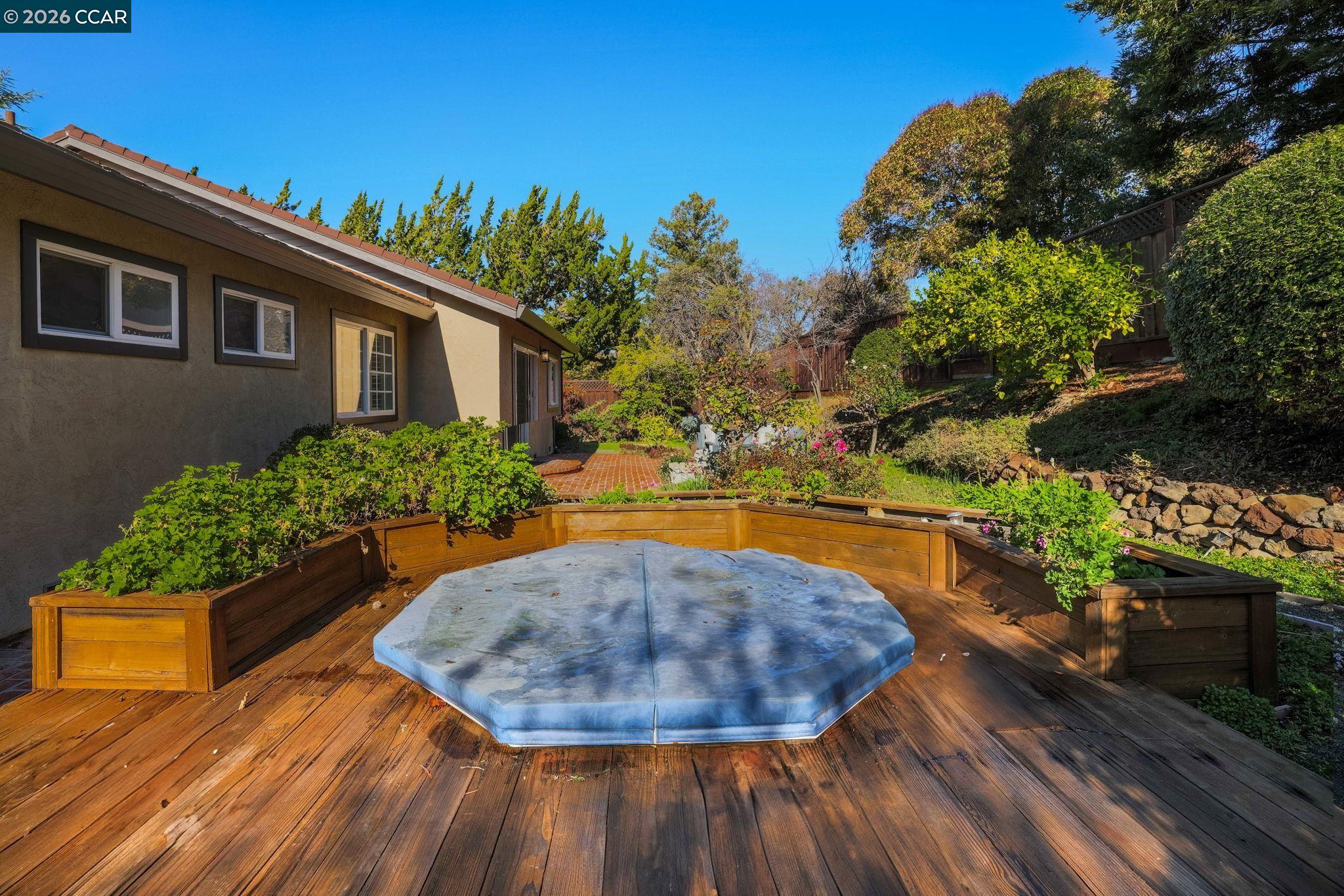 Detail Gallery Image 31 of 46 For 406 Mt Sequoia Ct, Clayton,  CA 94517 - 3 Beds | 2 Baths