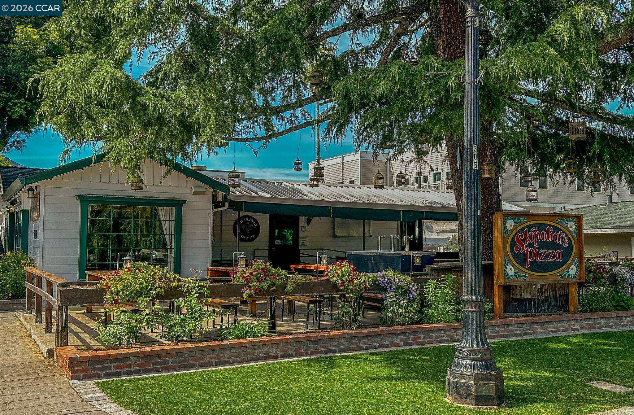 Detail Gallery Image 43 of 46 For 406 Mt Sequoia Ct, Clayton,  CA 94517 - 3 Beds | 2 Baths