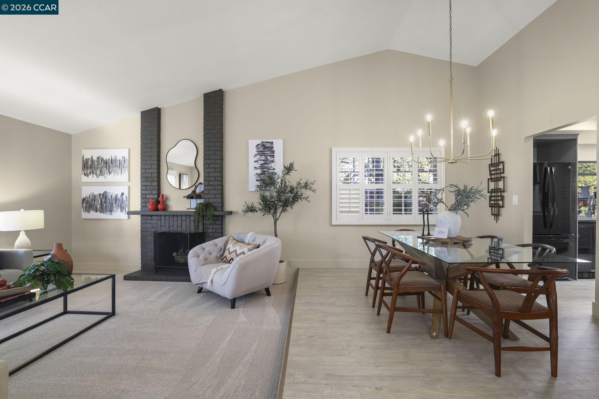 Detail Gallery Image 6 of 46 For 406 Mt Sequoia Ct, Clayton,  CA 94517 - 3 Beds | 2 Baths