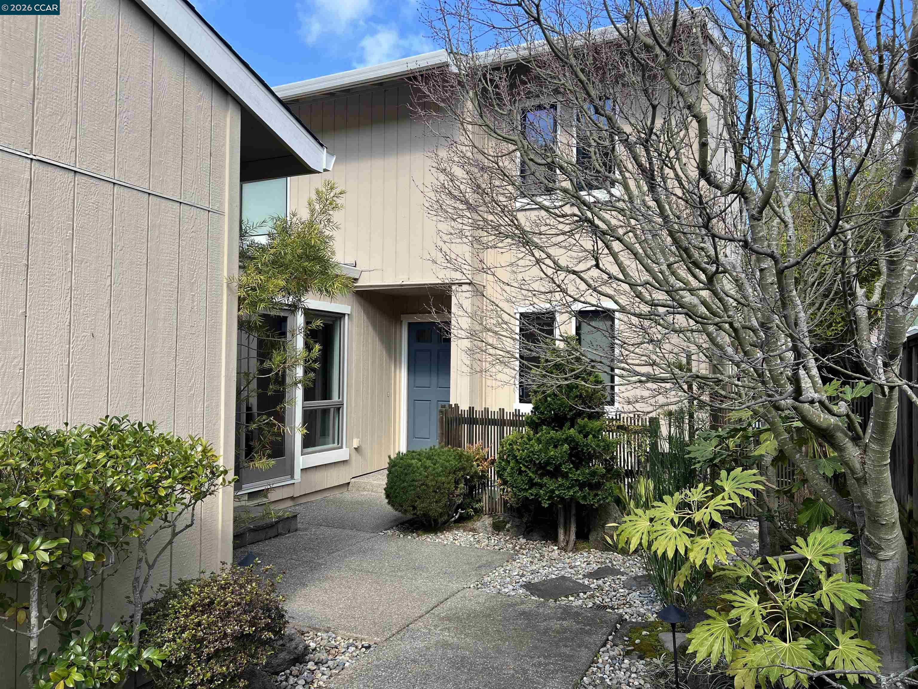 Photo #3: 41121891 Listing: Photo #3