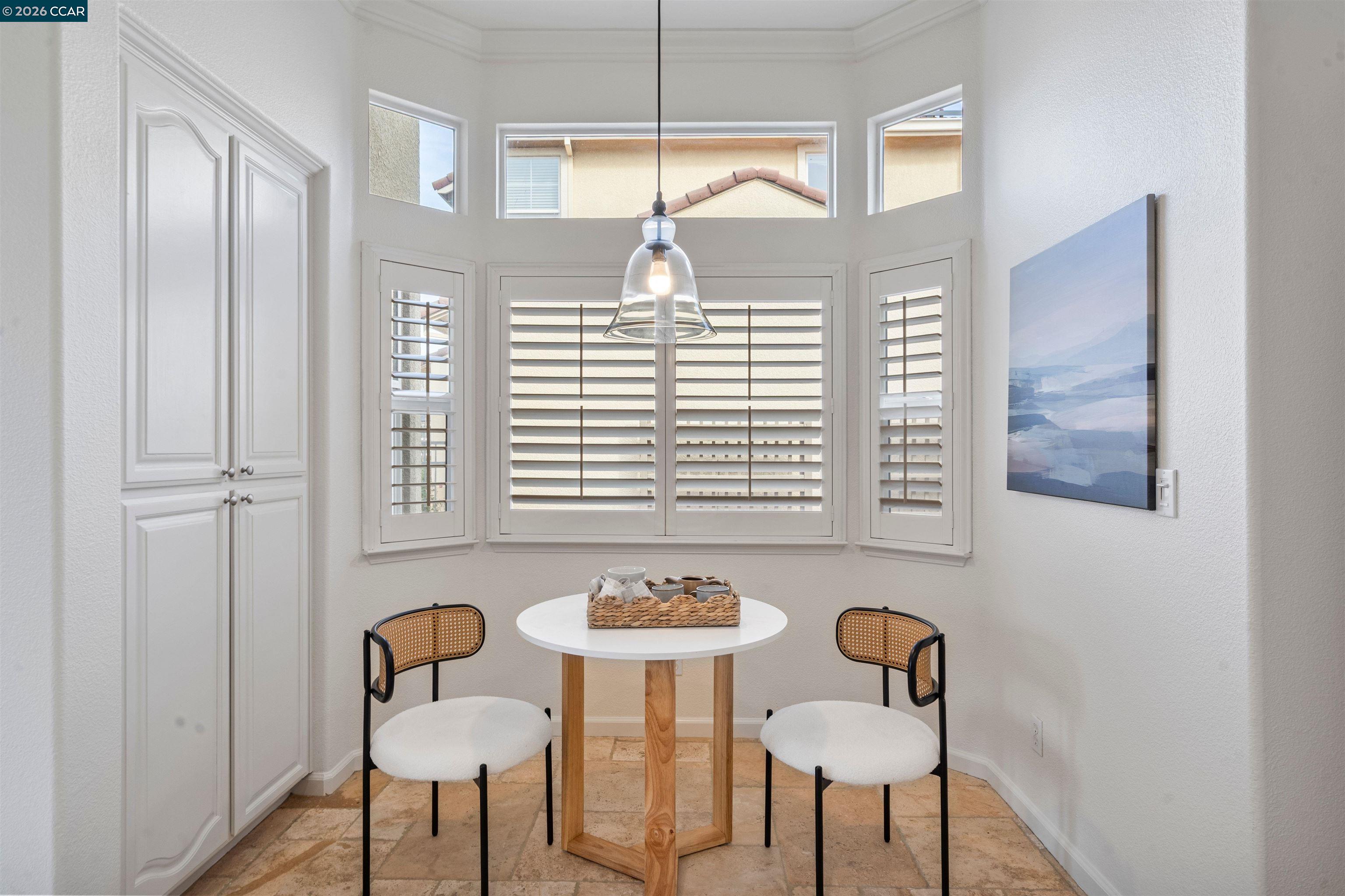 Detail Gallery Image 11 of 60 For 527 Gabriel Ct, Walnut Creek,  CA 94597 - 4 Beds | 2/1 Baths