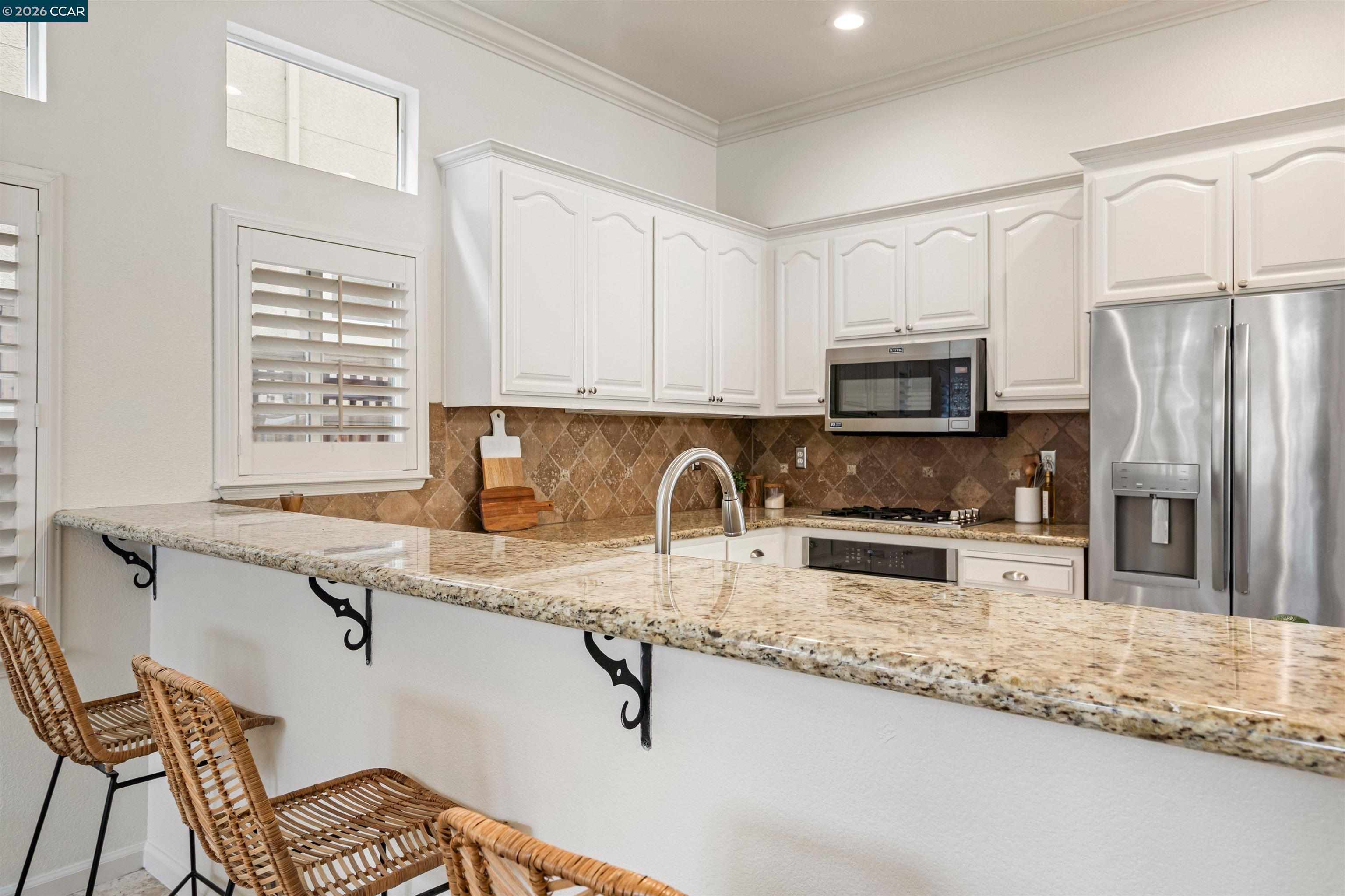 Detail Gallery Image 13 of 60 For 527 Gabriel Ct, Walnut Creek,  CA 94597 - 4 Beds | 2/1 Baths
