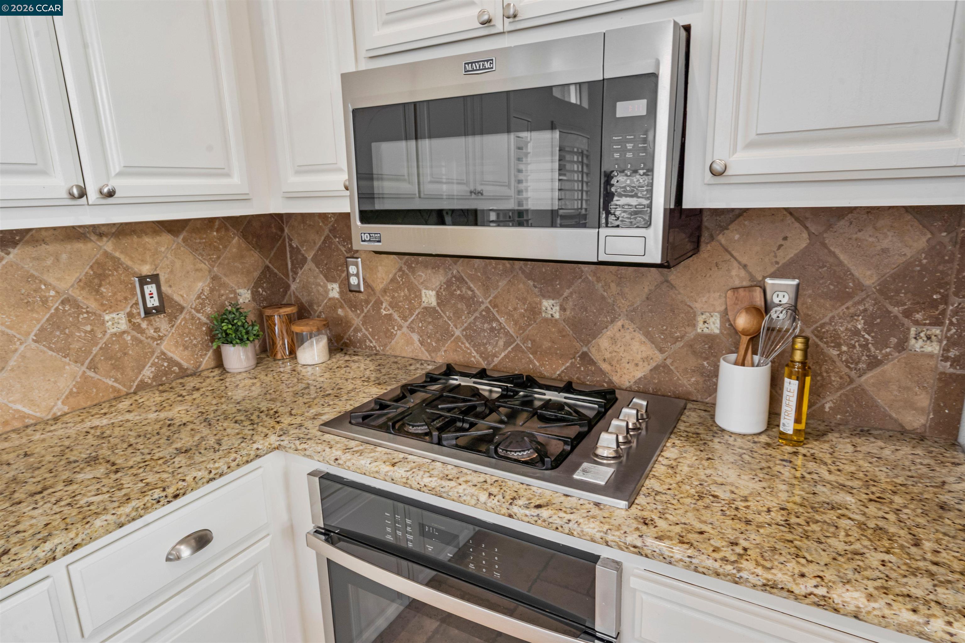 Detail Gallery Image 16 of 60 For 527 Gabriel Ct, Walnut Creek,  CA 94597 - 4 Beds | 2/1 Baths