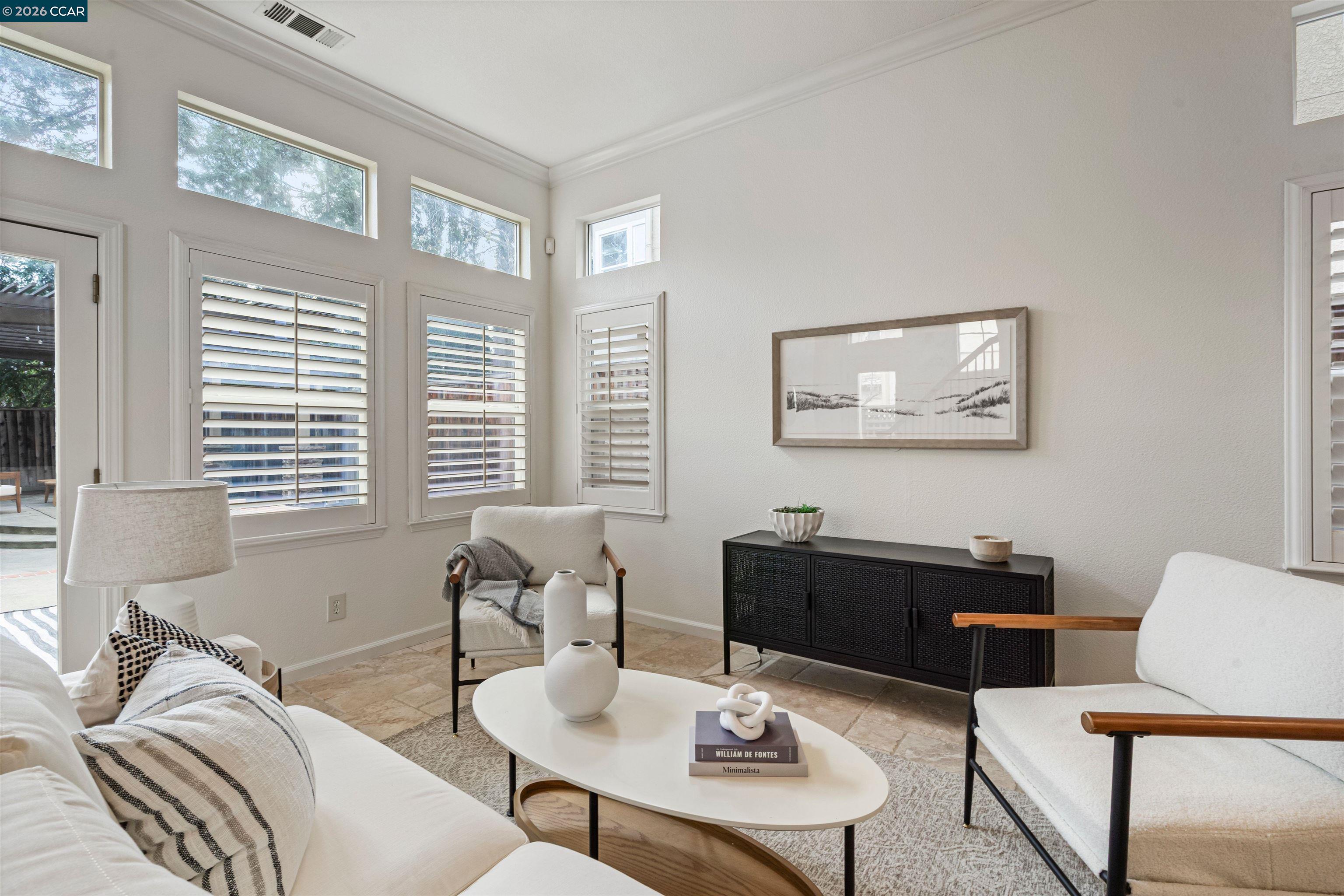 Detail Gallery Image 21 of 60 For 527 Gabriel Ct, Walnut Creek,  CA 94597 - 4 Beds | 2/1 Baths