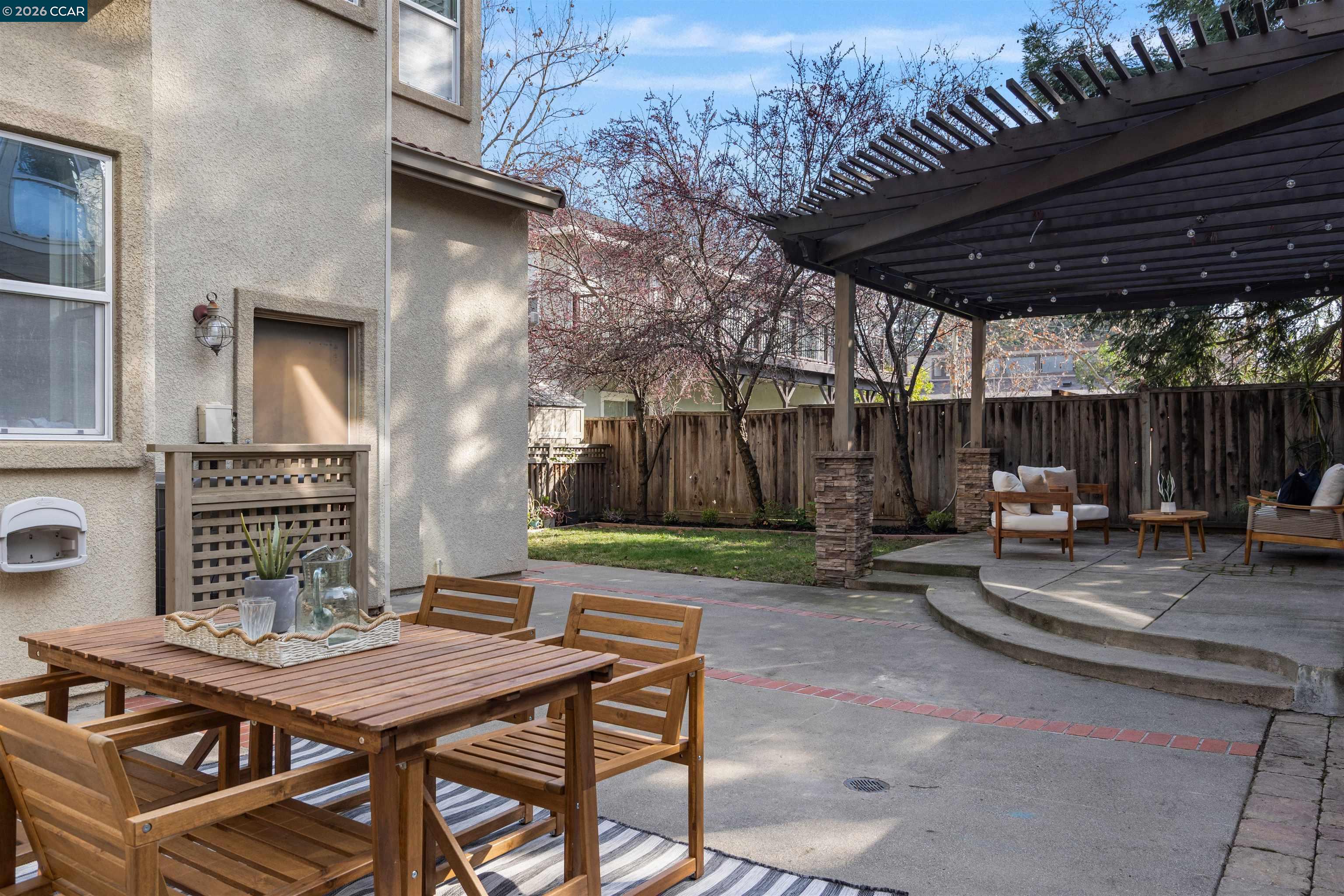 Detail Gallery Image 48 of 60 For 527 Gabriel Ct, Walnut Creek,  CA 94597 - 4 Beds | 2/1 Baths