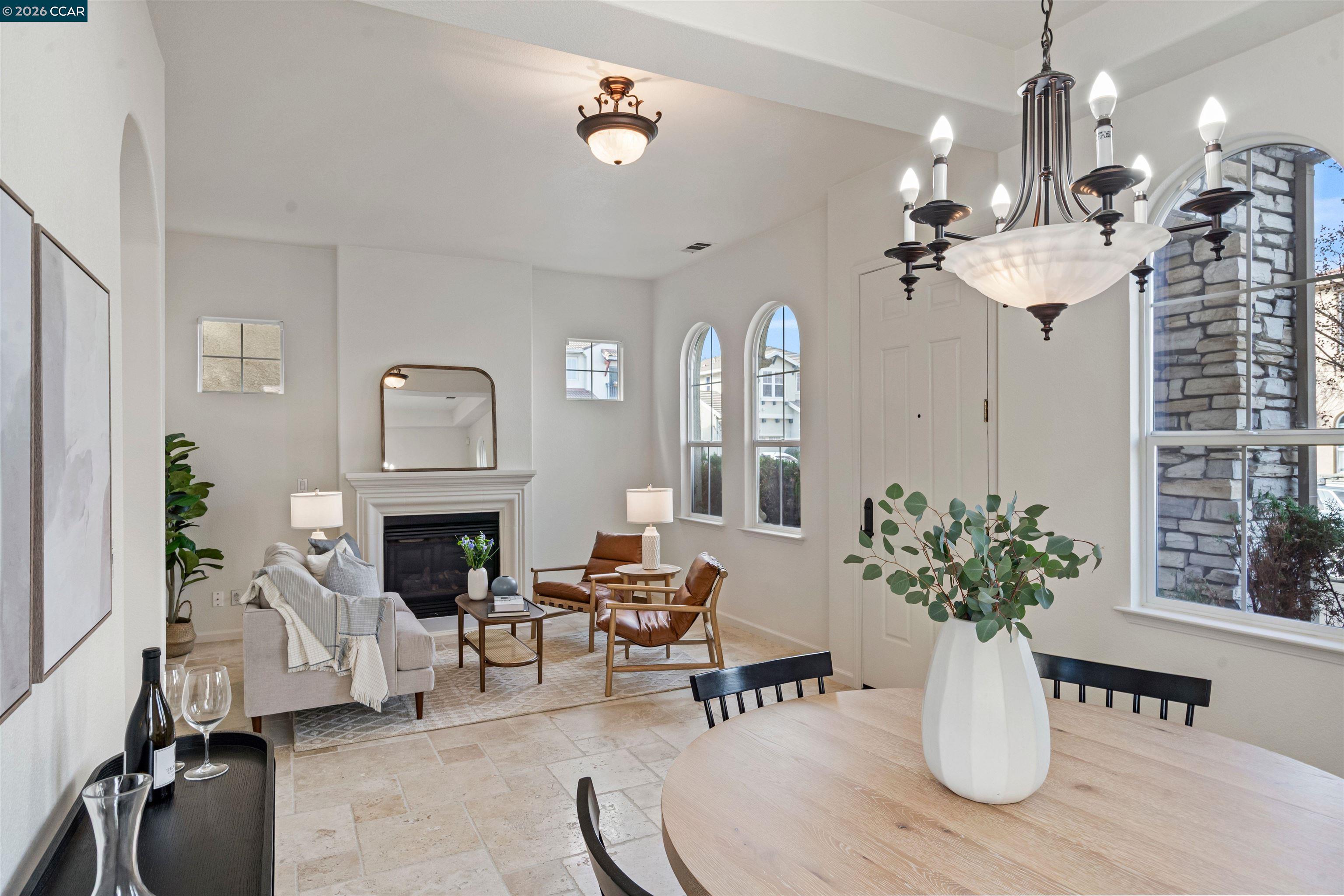 Detail Gallery Image 8 of 60 For 527 Gabriel Ct, Walnut Creek,  CA 94597 - 4 Beds | 2/1 Baths