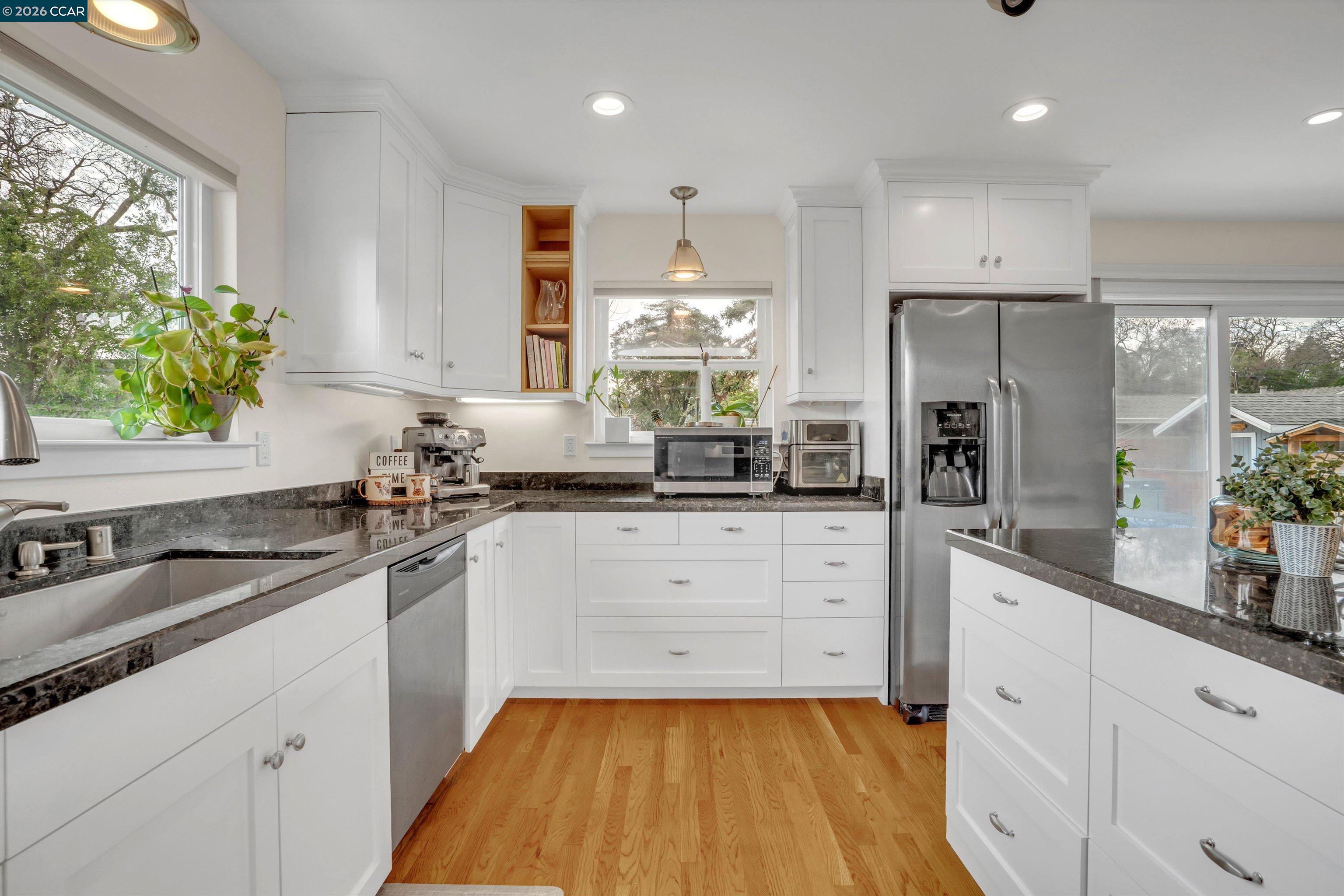 Detail Gallery Image 12 of 50 For 1579 Farm Bureau Rd, Concord,  CA 94519 - 4 Beds | 3 Baths