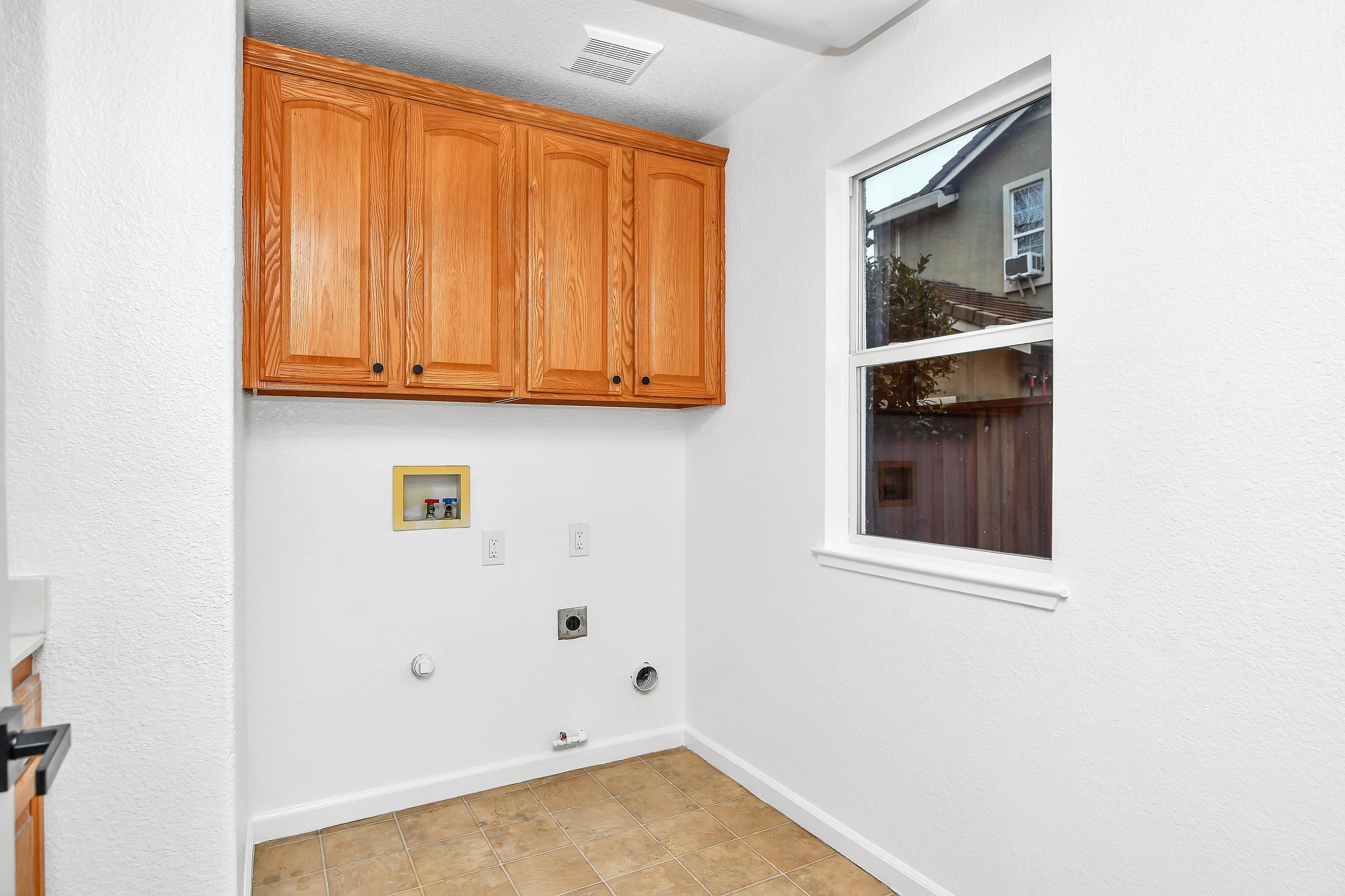 Detail Gallery Image 14 of 47 For 806 Atherton Blvd, Brentwood,  CA 94513 - 5 Beds | 3 Baths