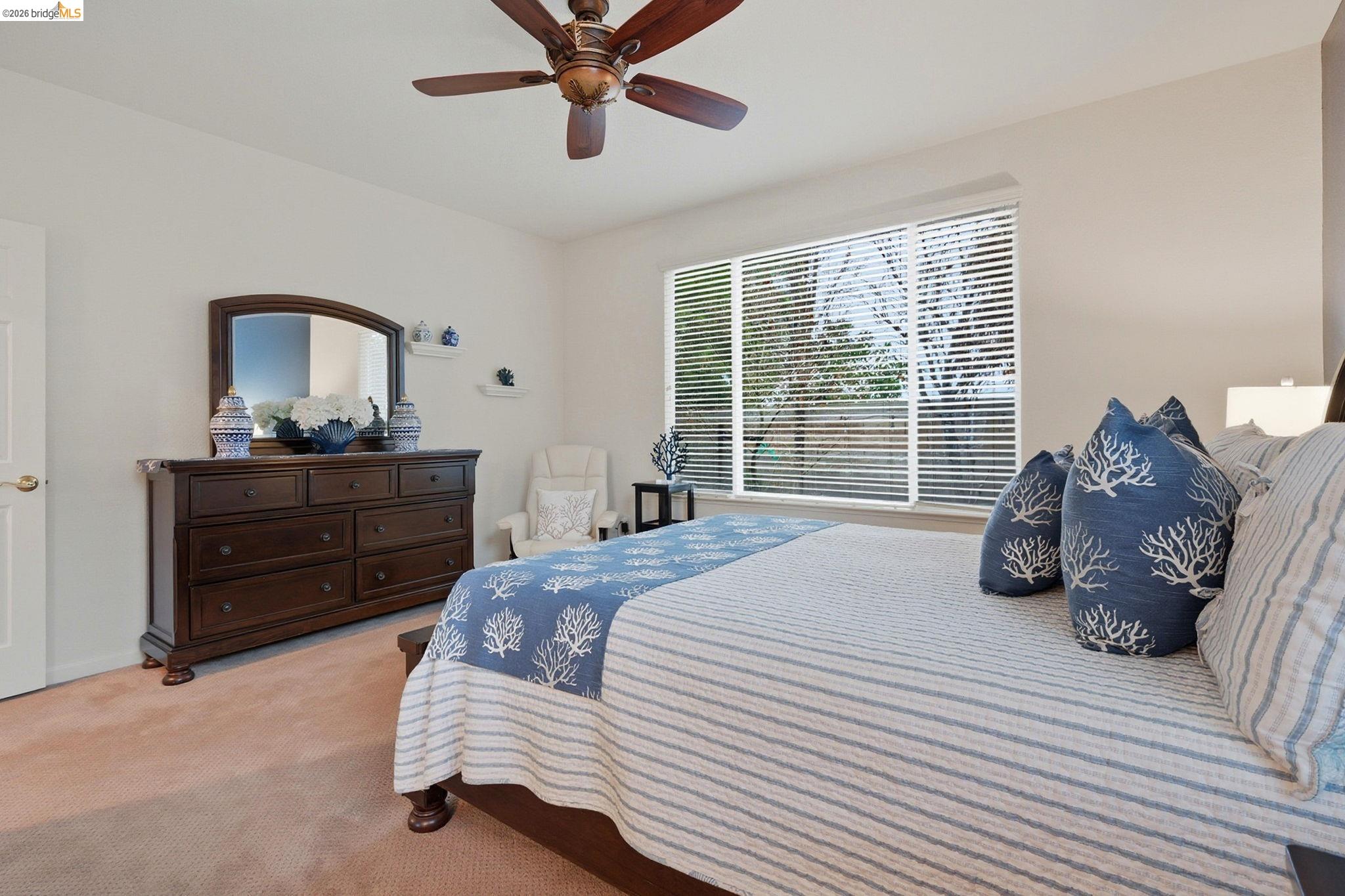 518 American Falls Dr, Rio Vista, CA, 94571