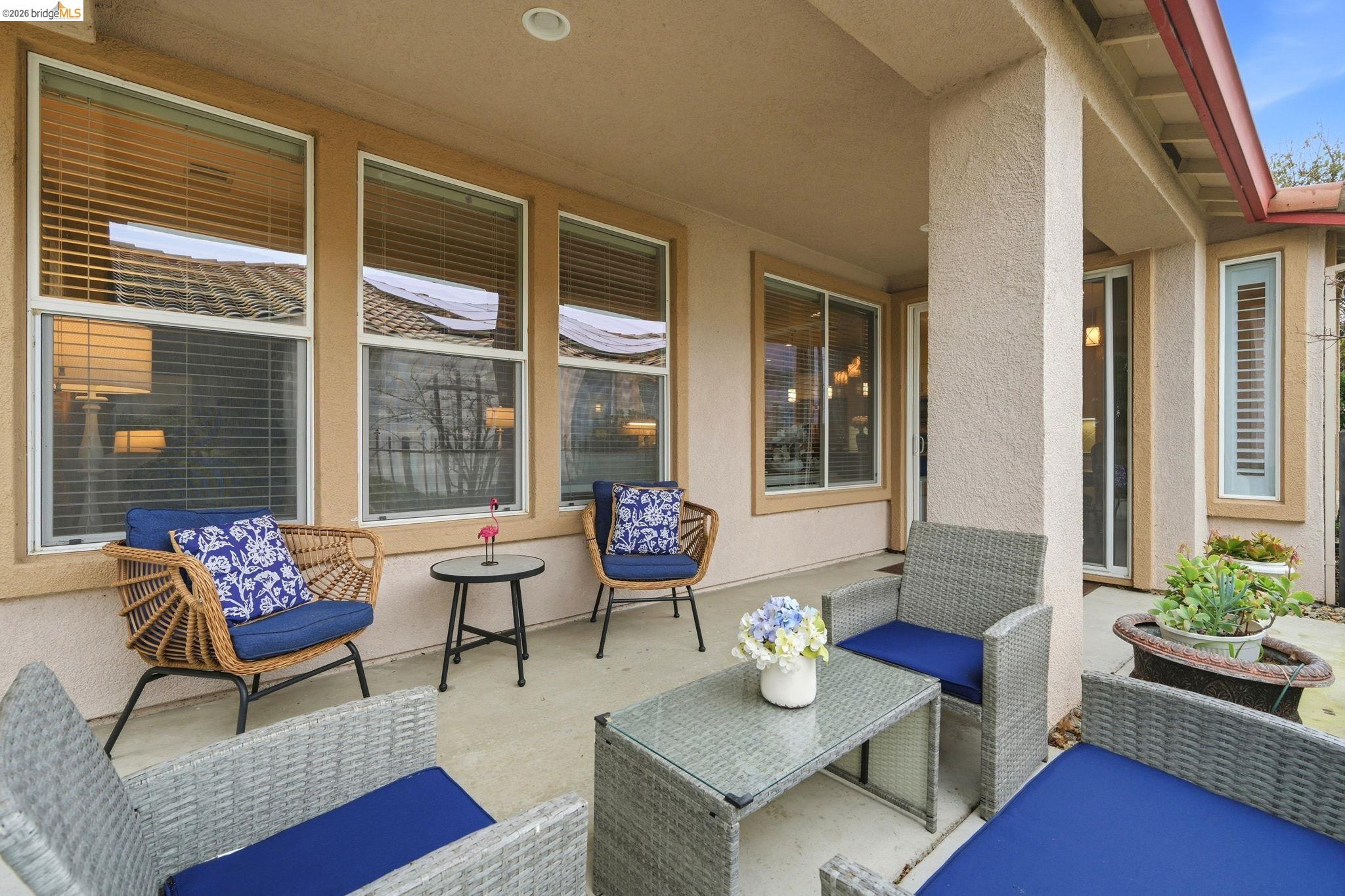 518 American Falls Dr, Rio Vista, CA, 94571