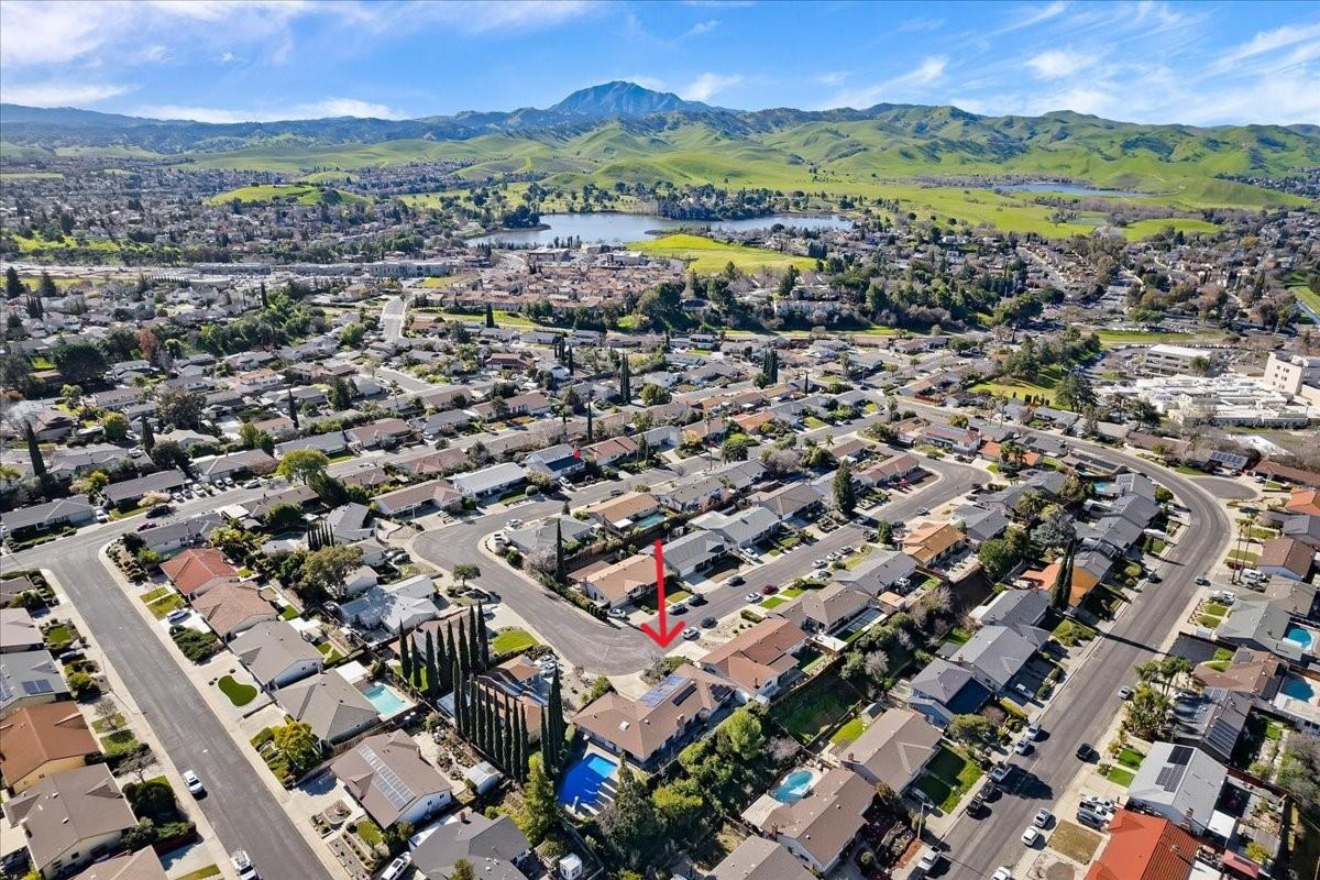 Detail Gallery Image 2 of 20 For 224 Cobblestone Dr, Antioch,  CA 94509 - 4 Beds | 3 Baths