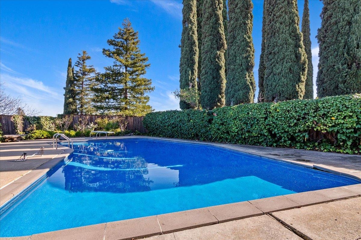 Detail Gallery Image 3 of 20 For 224 Cobblestone Dr, Antioch,  CA 94509 - 4 Beds | 3 Baths