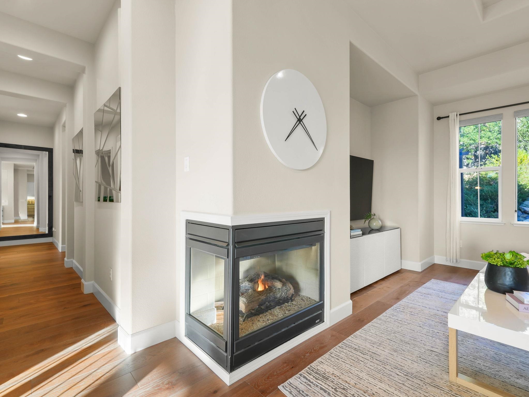 Detail Gallery Image 16 of 51 For 4040 Davenport Ln, Concord,  CA 94518 - 5 Beds | 3/1 Baths