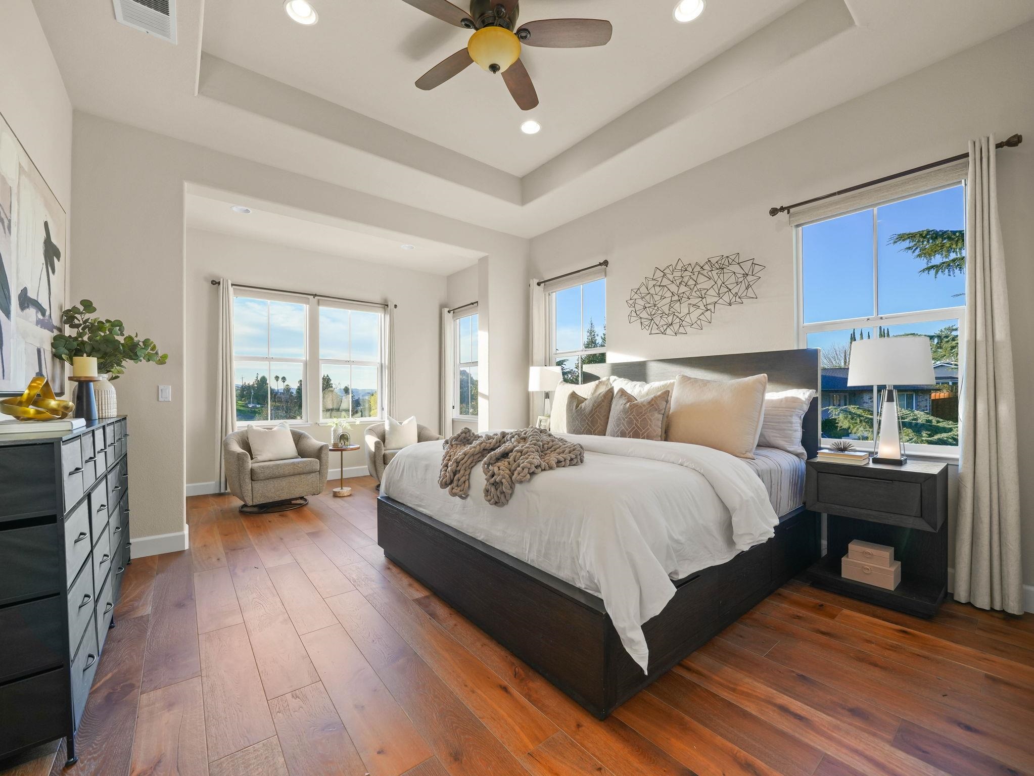 Detail Gallery Image 18 of 51 For 4040 Davenport Ln, Concord,  CA 94518 - 5 Beds | 3/1 Baths