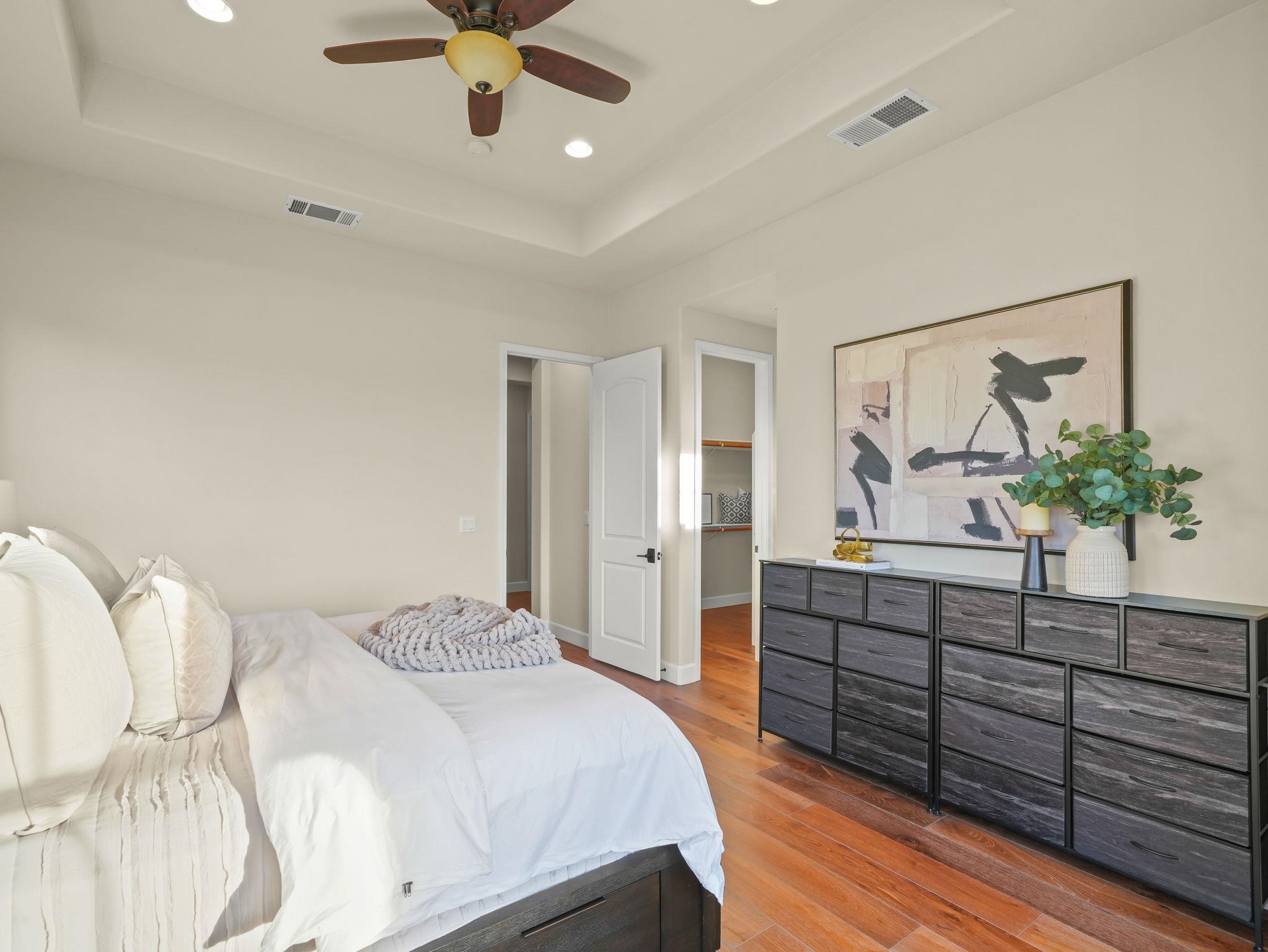 Detail Gallery Image 19 of 51 For 4040 Davenport Ln, Concord,  CA 94518 - 5 Beds | 3/1 Baths