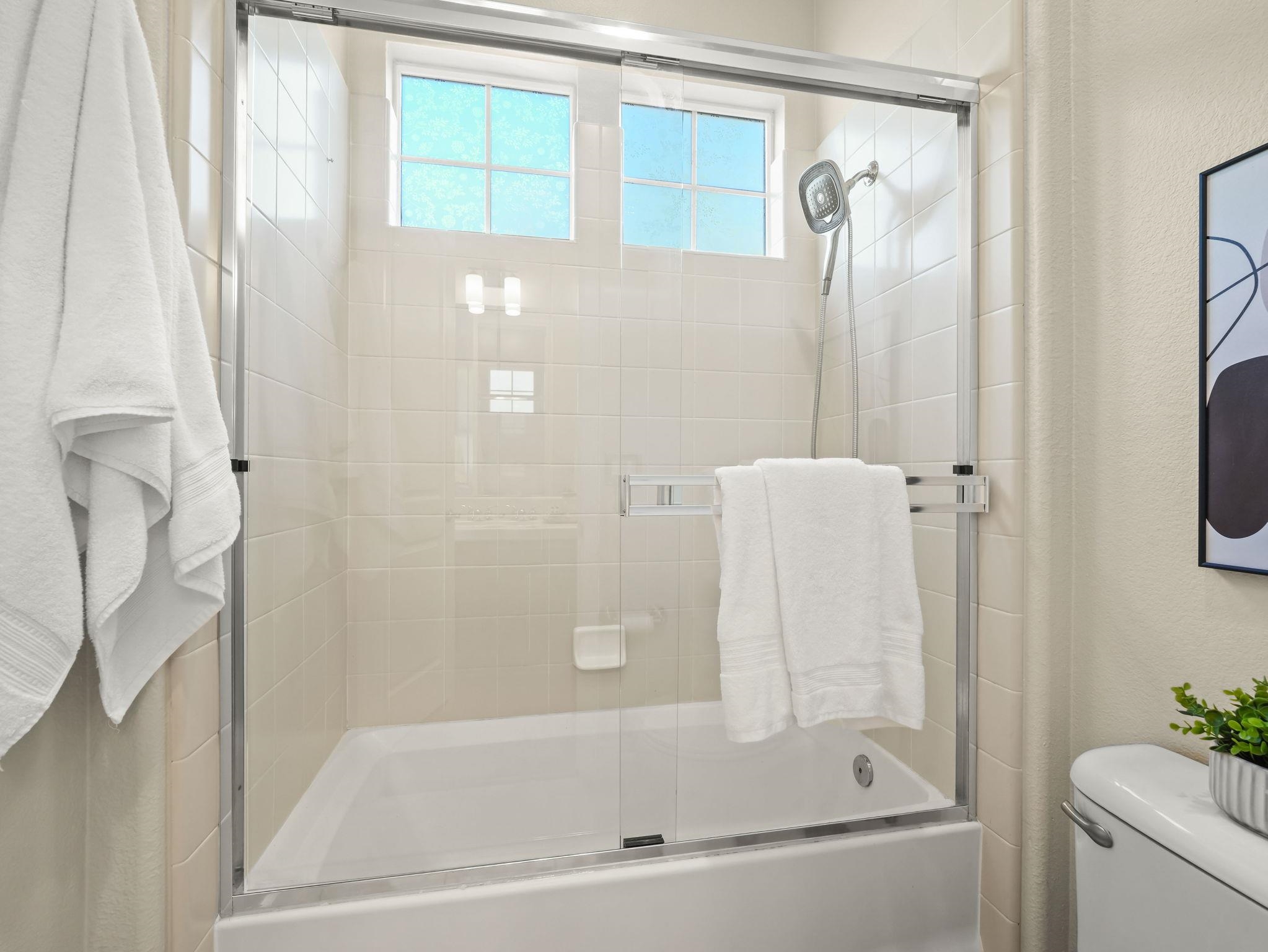 Detail Gallery Image 27 of 51 For 4040 Davenport Ln, Concord,  CA 94518 - 5 Beds | 3/1 Baths