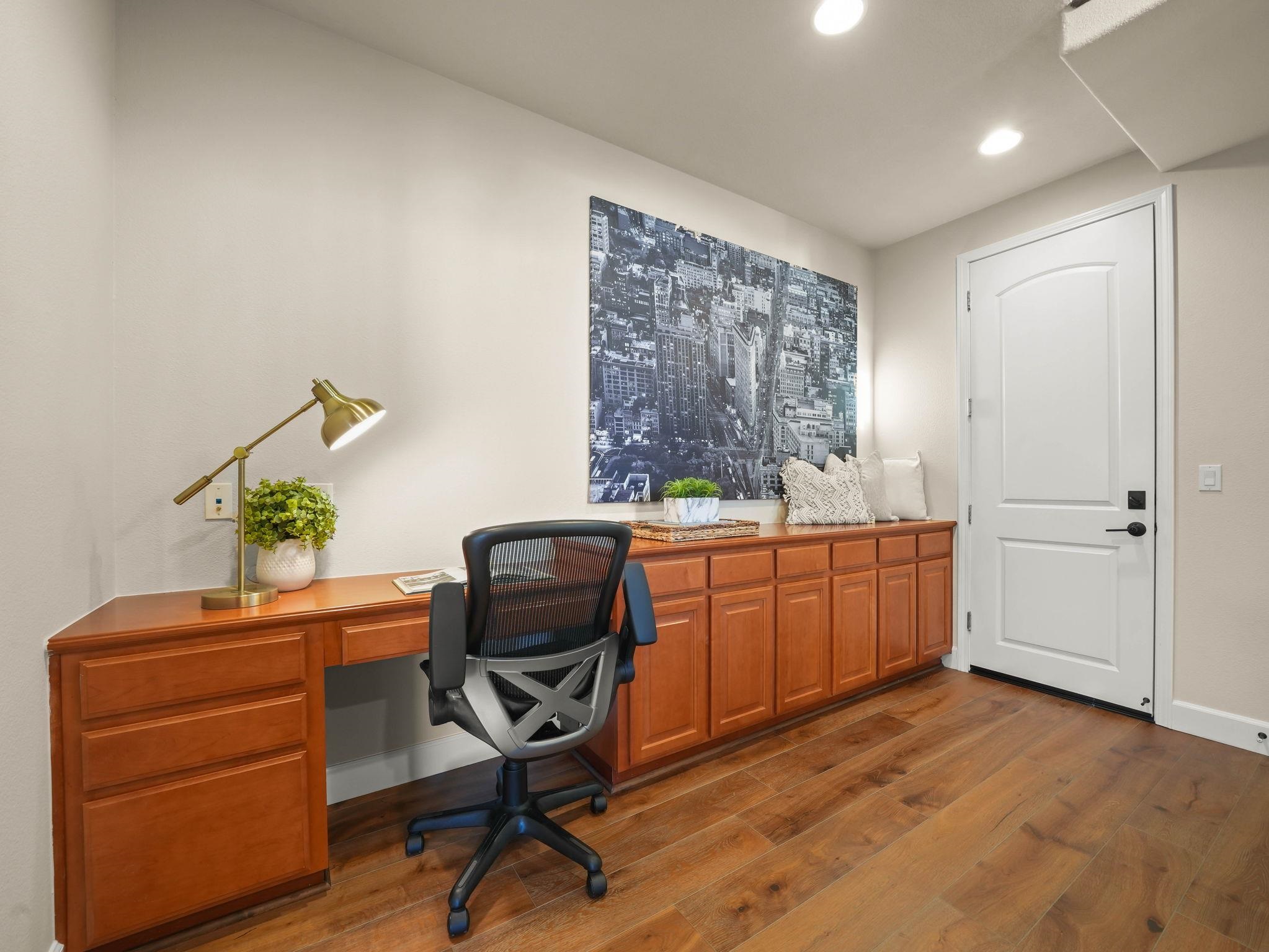 Detail Gallery Image 32 of 51 For 4040 Davenport Ln, Concord,  CA 94518 - 5 Beds | 3/1 Baths