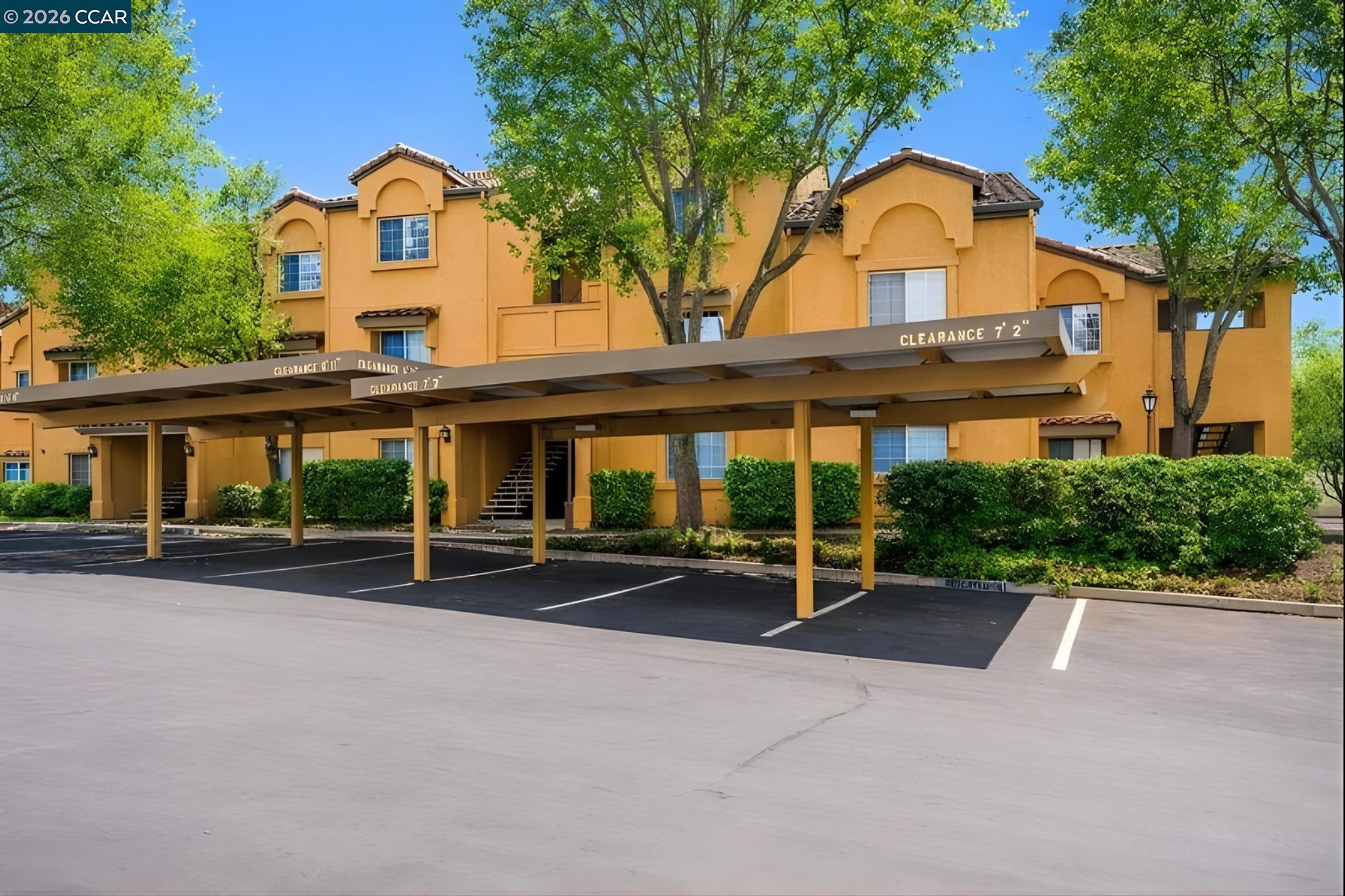 Front Image Thumbnail for CC41121910