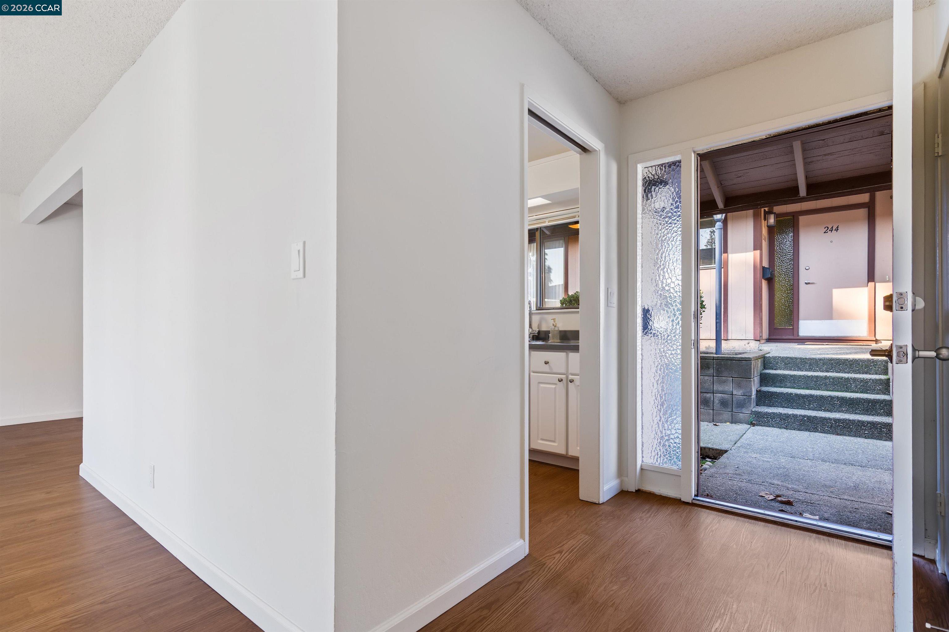 Detail Gallery Image 15 of 36 For 238-240 Camelback Rd, Pleasant Hill,  CA 94523 - – Beds | – Baths