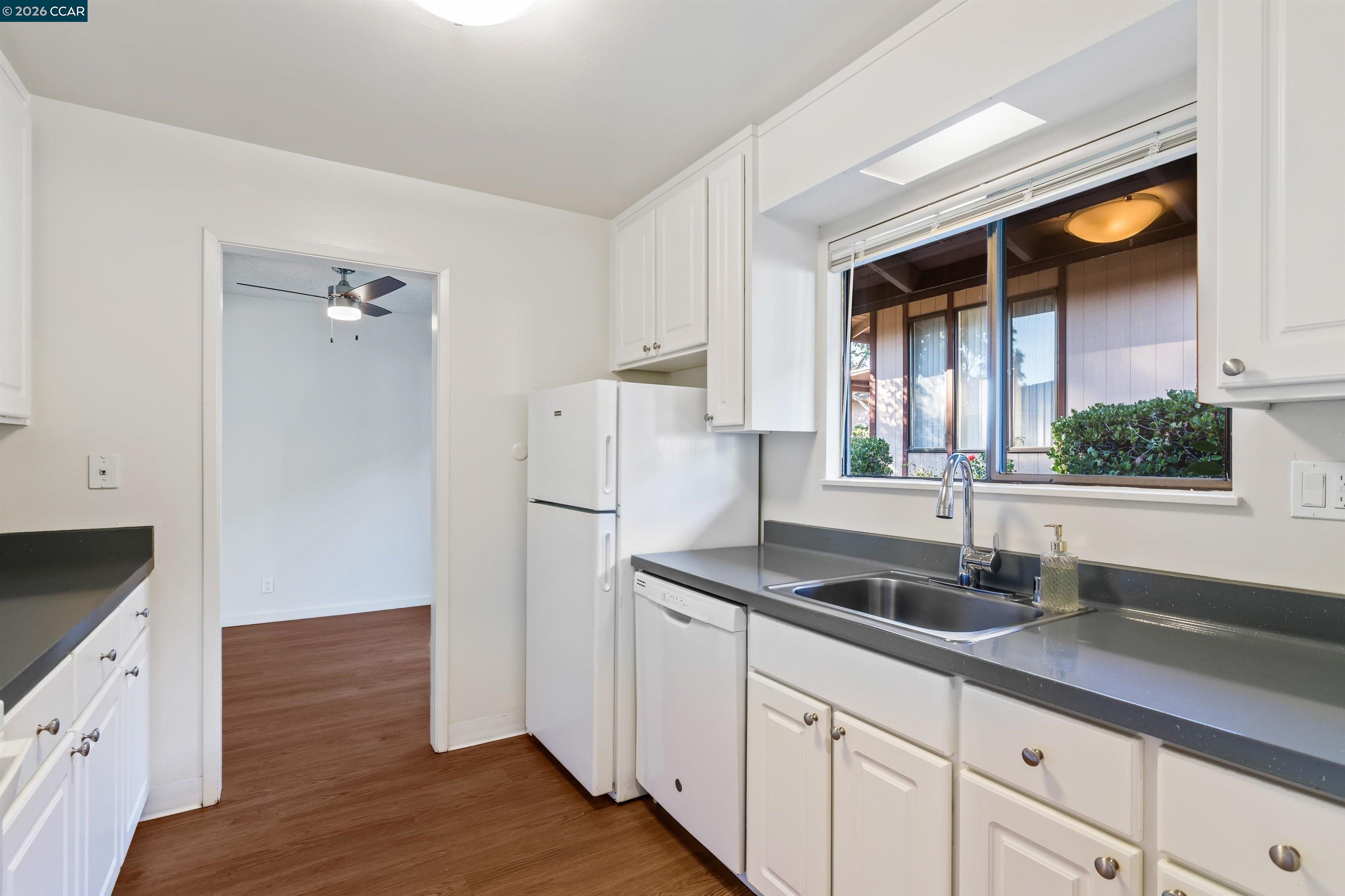 238-240 Camelback Rd, Pleasant Hill, CA, 94523