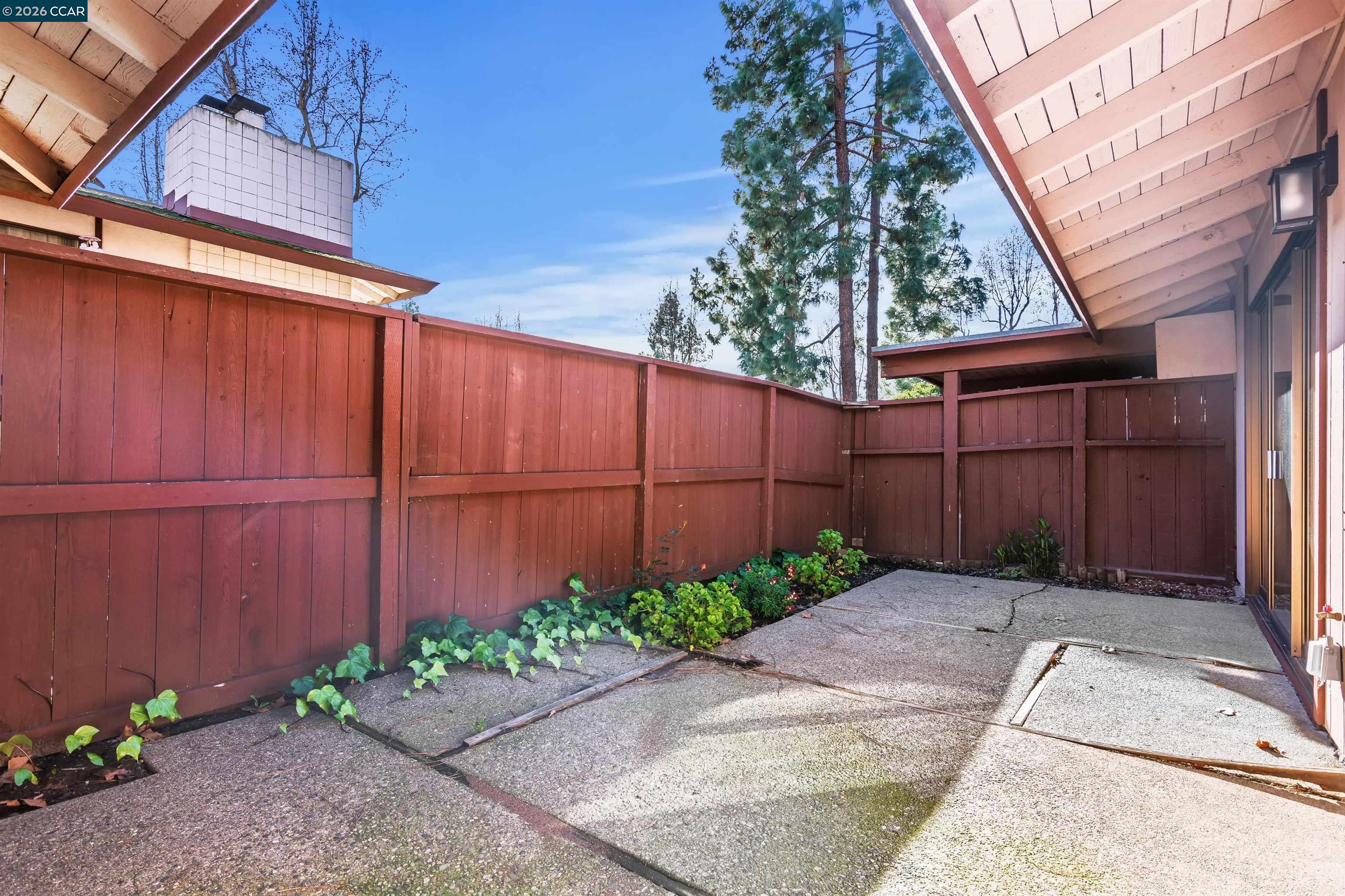 238-240 Camelback Rd, Pleasant Hill, CA, 94523