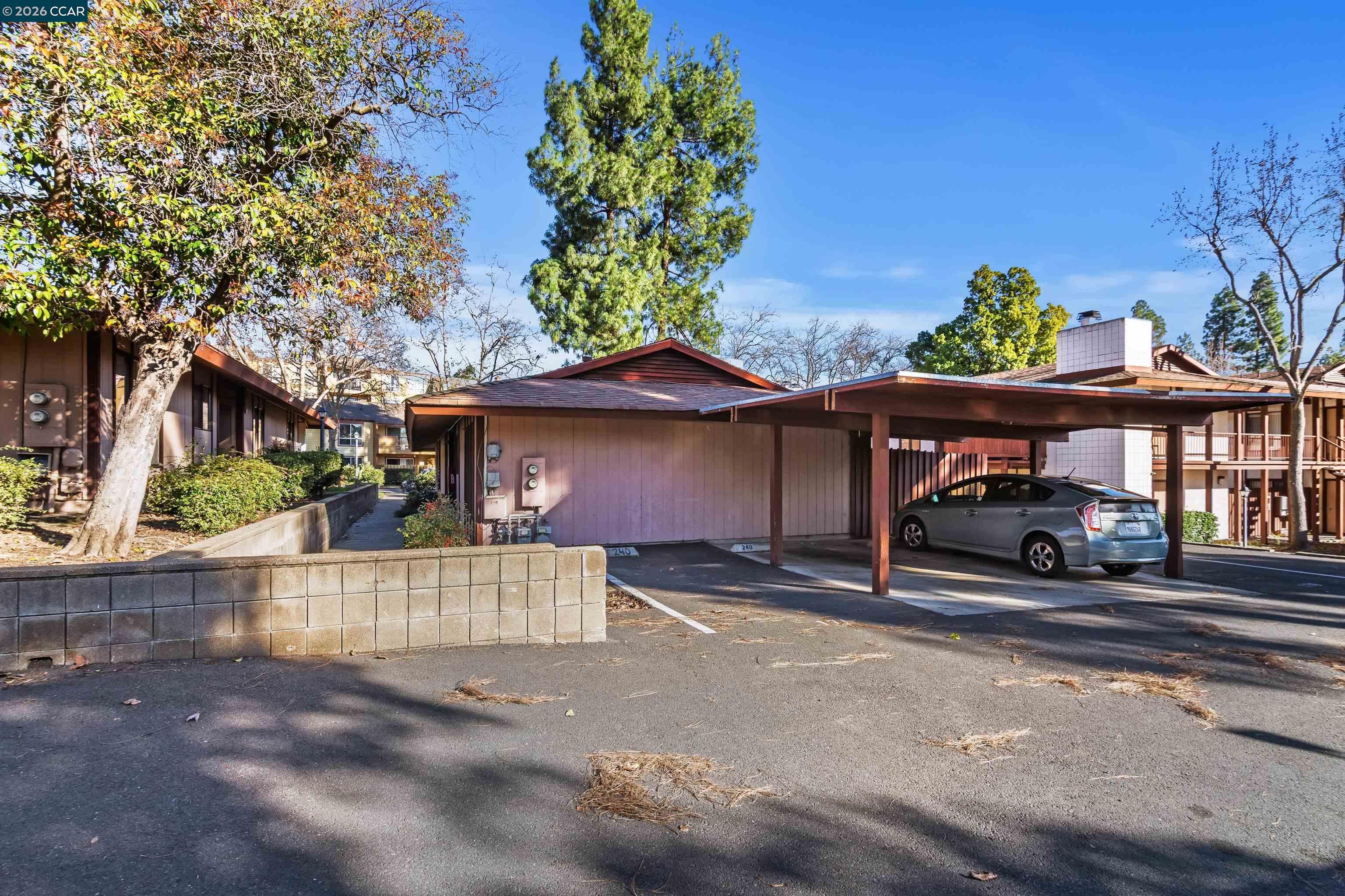 Detail Gallery Image 32 of 36 For 238-240 Camelback Rd, Pleasant Hill,  CA 94523 - – Beds | – Baths