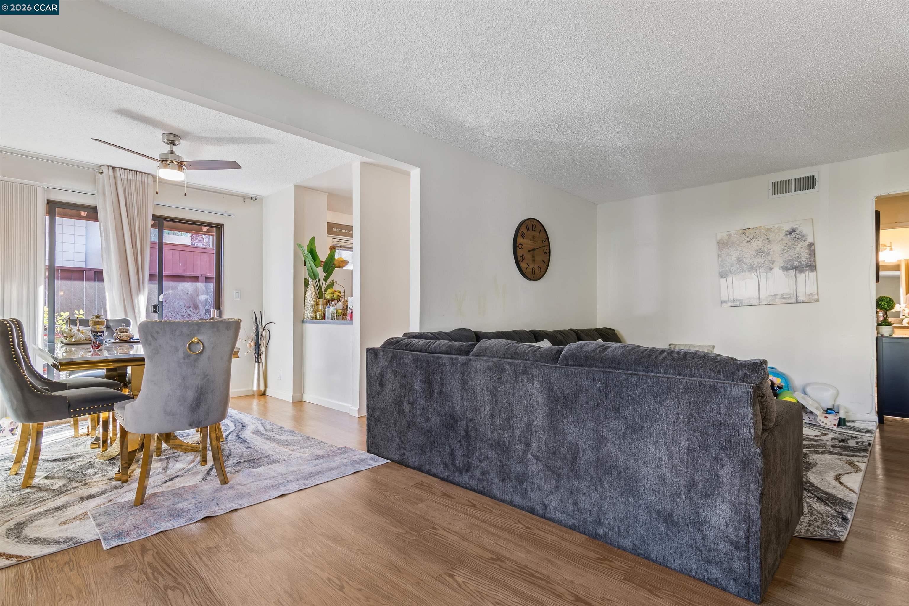 238-240 Camelback Rd, Pleasant Hill, CA, 94523