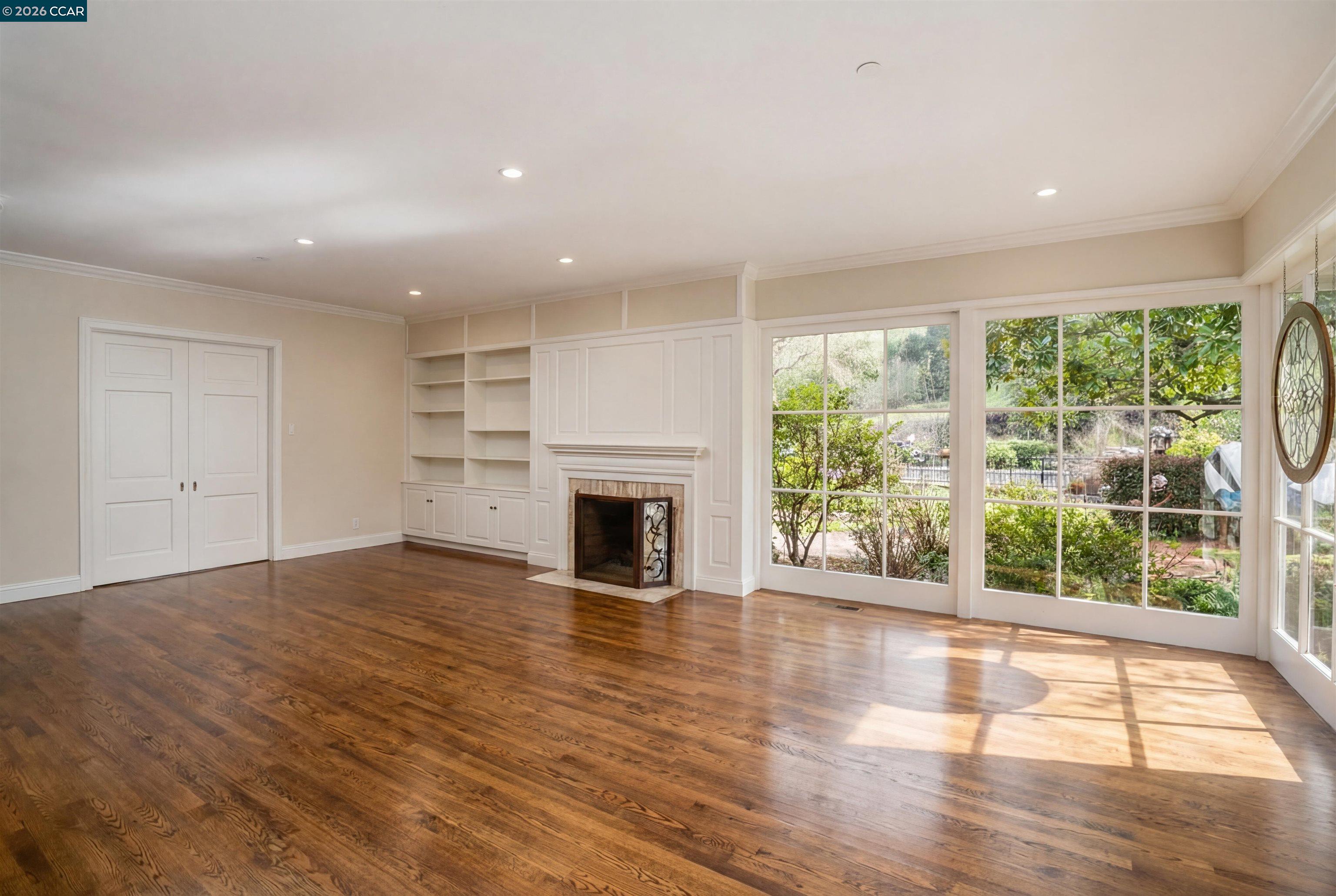 Detail Gallery Image 5 of 27 For 1720 Alameda Diablo, Diablo,  CA 94528 - 8 Beds | 7/3 Baths