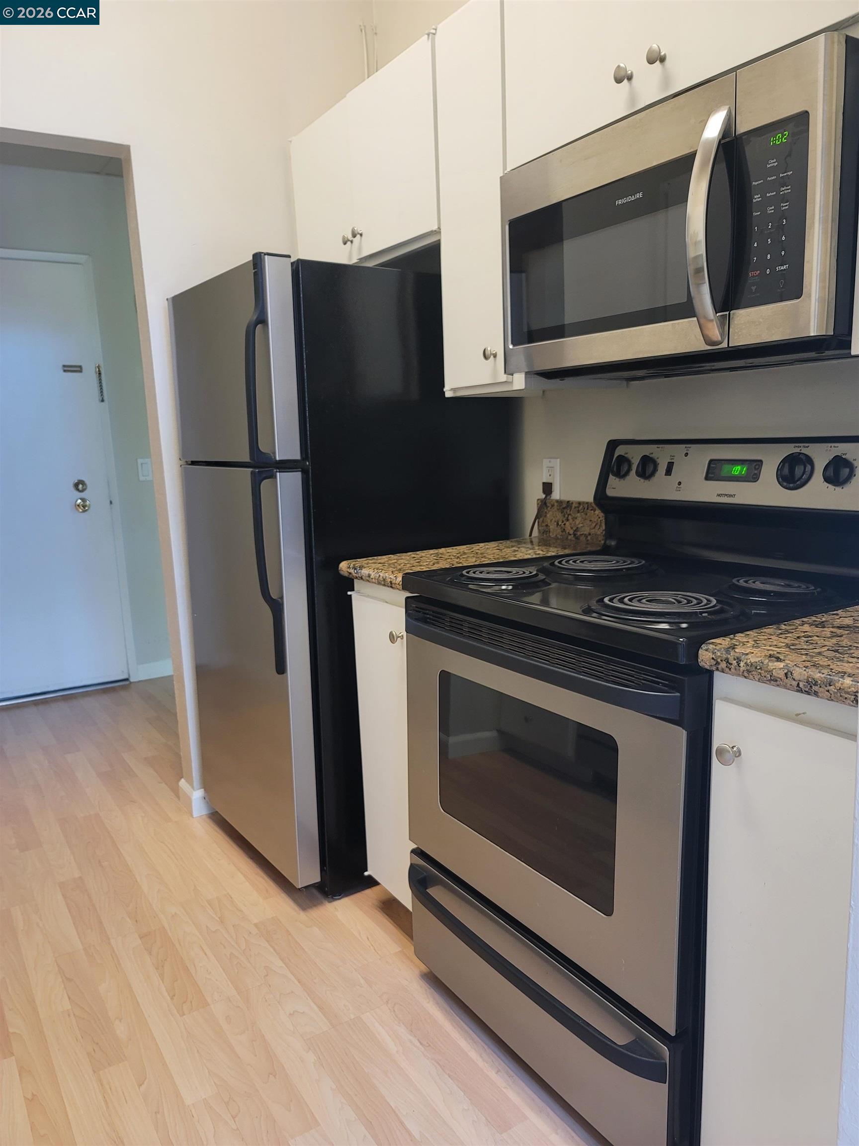 Photo #13: 41121933 Listing: Photo #13