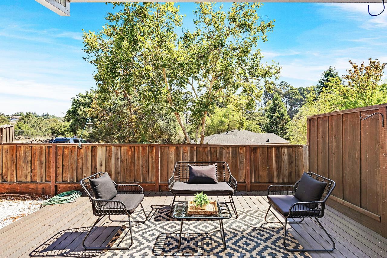 Detail Gallery Image 7 of 58 For 3285 Monika Ln, Hayward,  CA 94541 - 2 Beds | 1/1 Baths