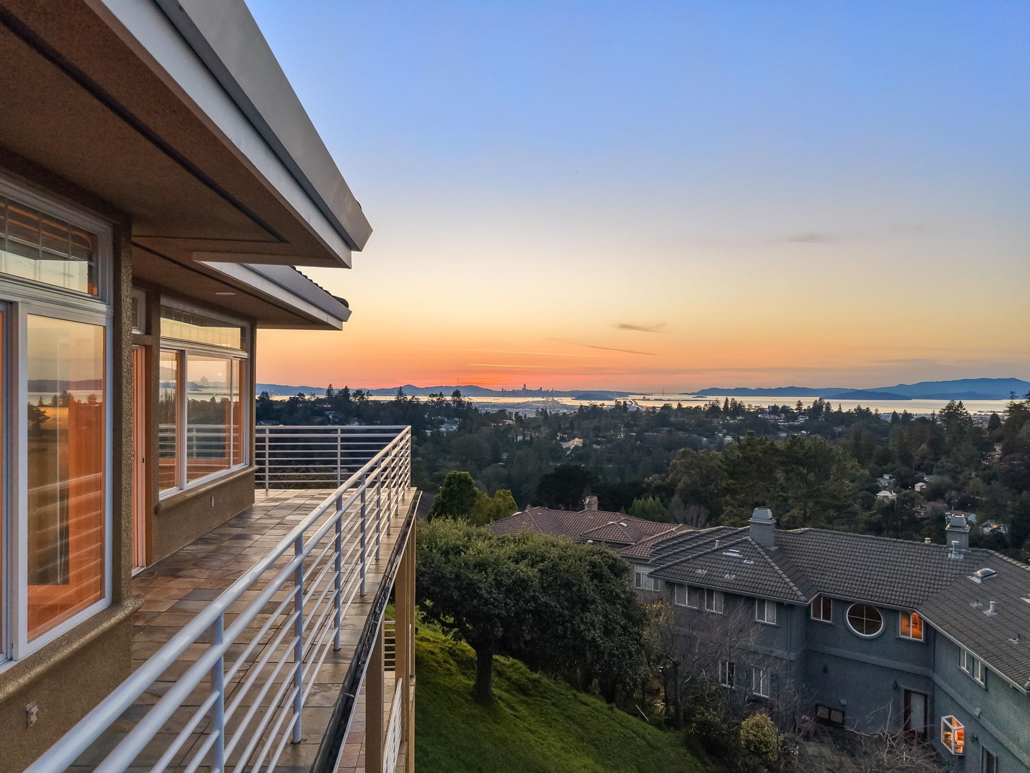 Front Image Thumbnail for EB41121942