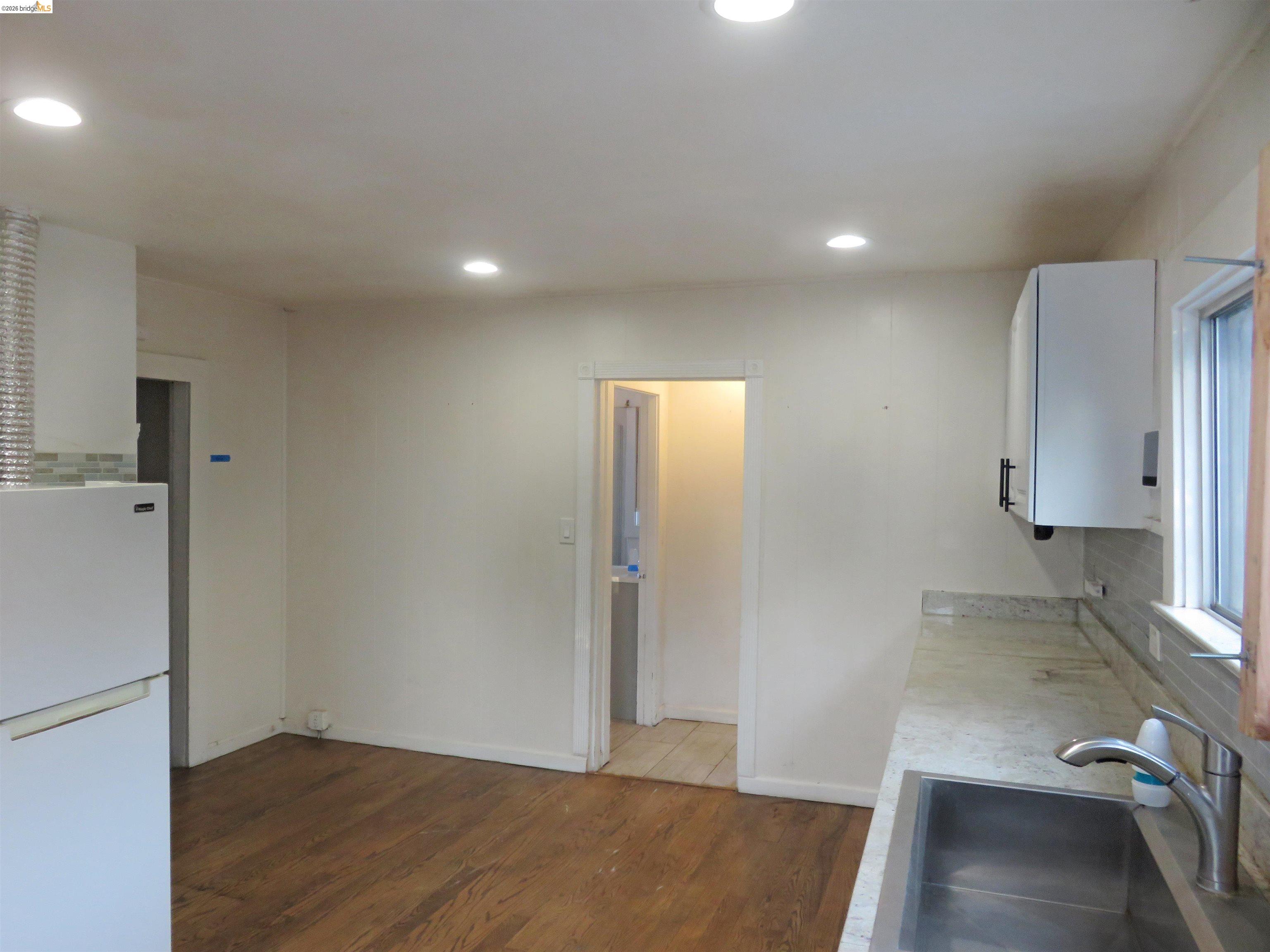 Detail Gallery Image 18 of 21 For 1731 San Pablo Ave, Pinole,  CA 94564 - 2 Beds | 1 Baths