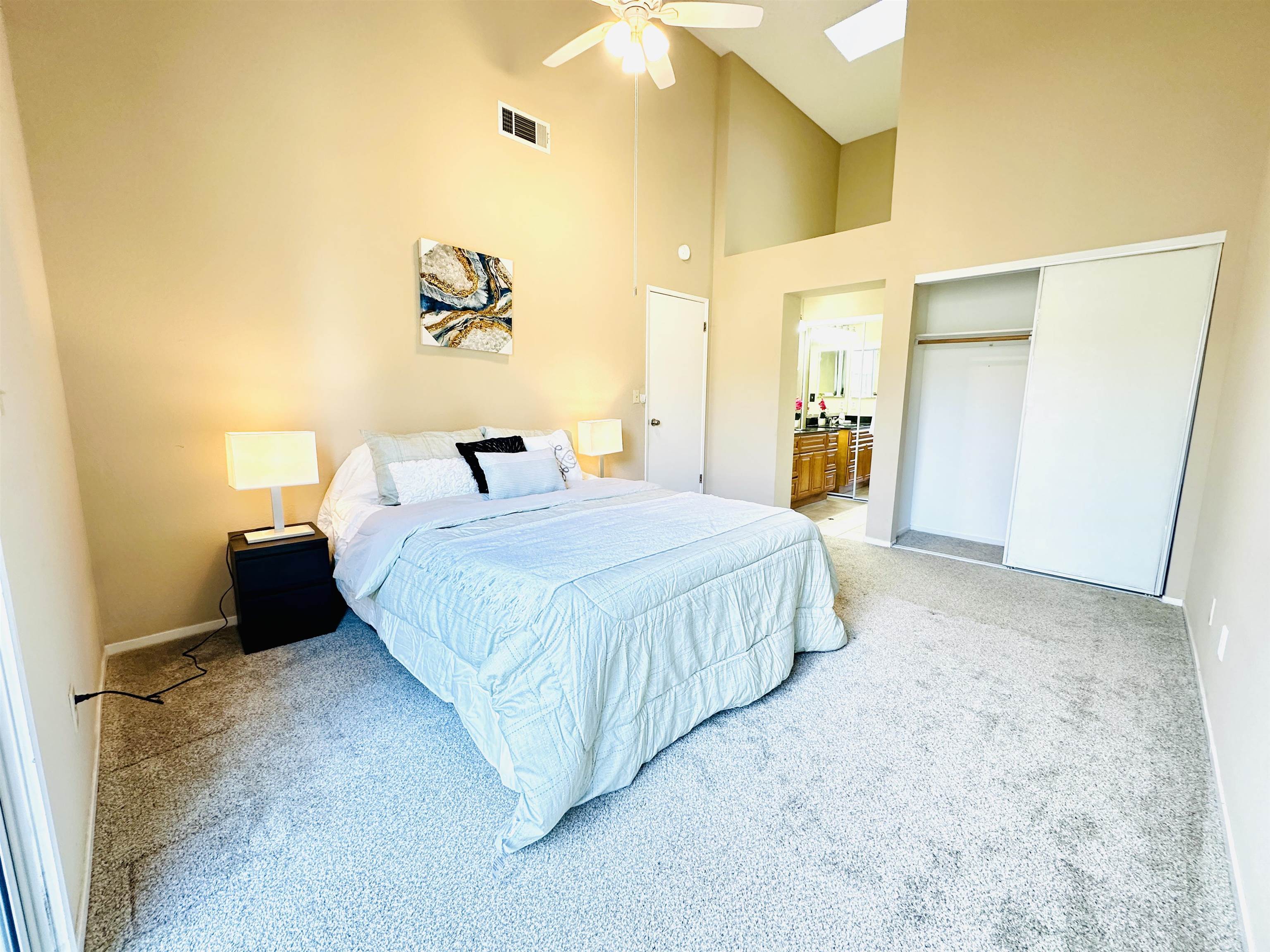 Detail Gallery Image 14 of 47 For 161 Seaway Ct, Hercules,  CA 94547 - 2 Beds | 2 Baths