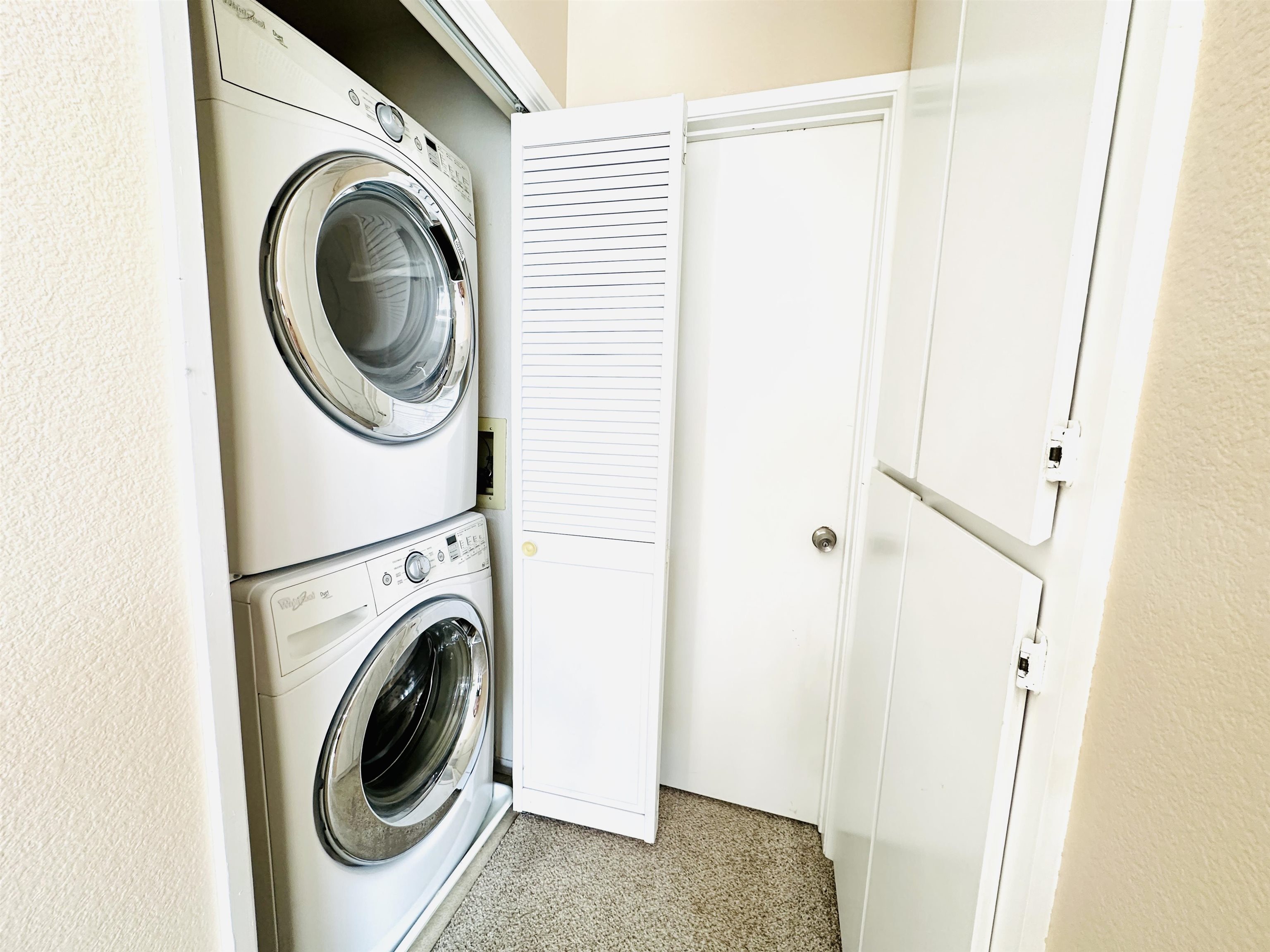 Detail Gallery Image 30 of 47 For 161 Seaway Ct, Hercules,  CA 94547 - 2 Beds | 2 Baths