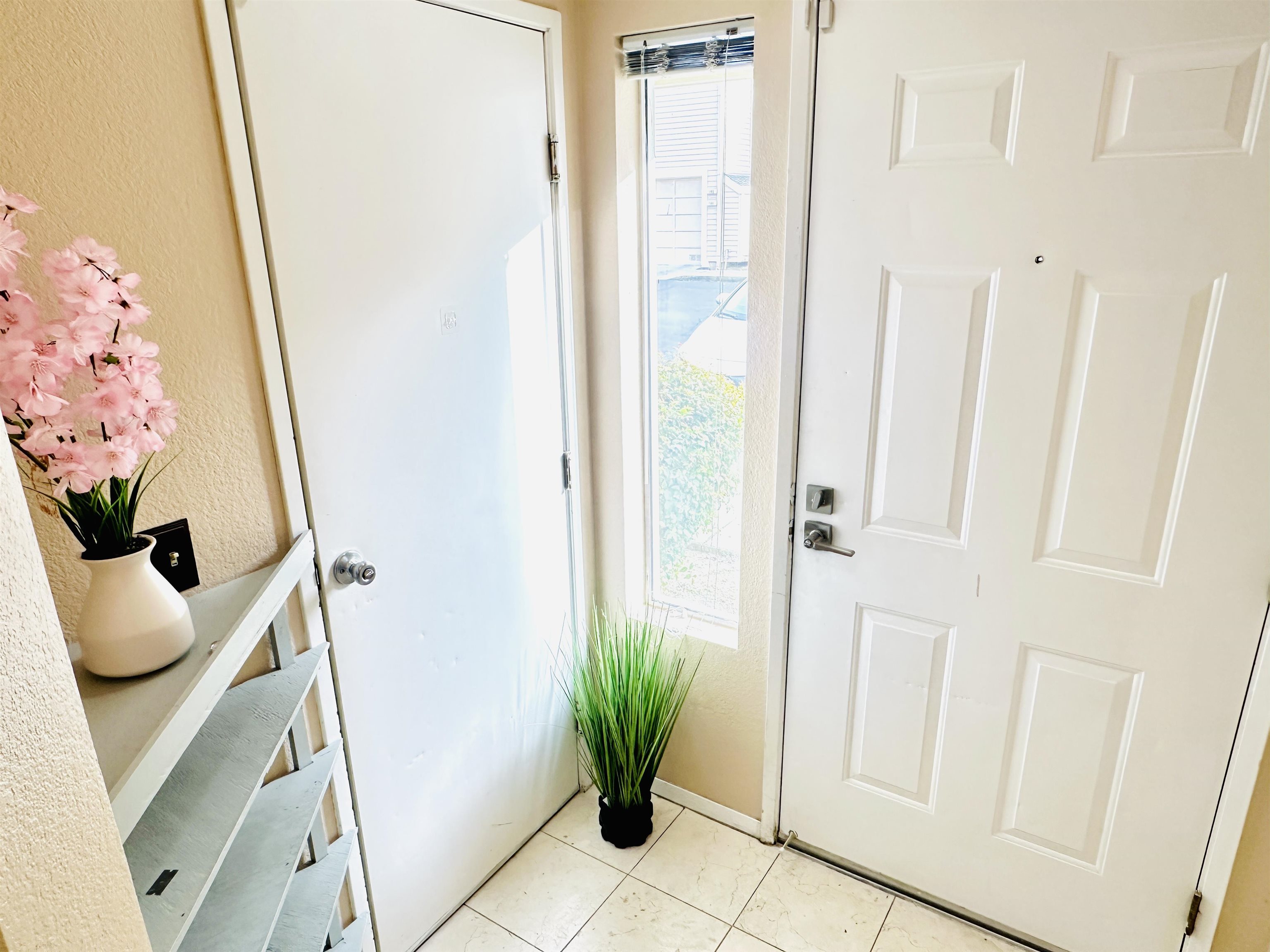 Detail Gallery Image 34 of 47 For 161 Seaway Ct, Hercules,  CA 94547 - 2 Beds | 2 Baths