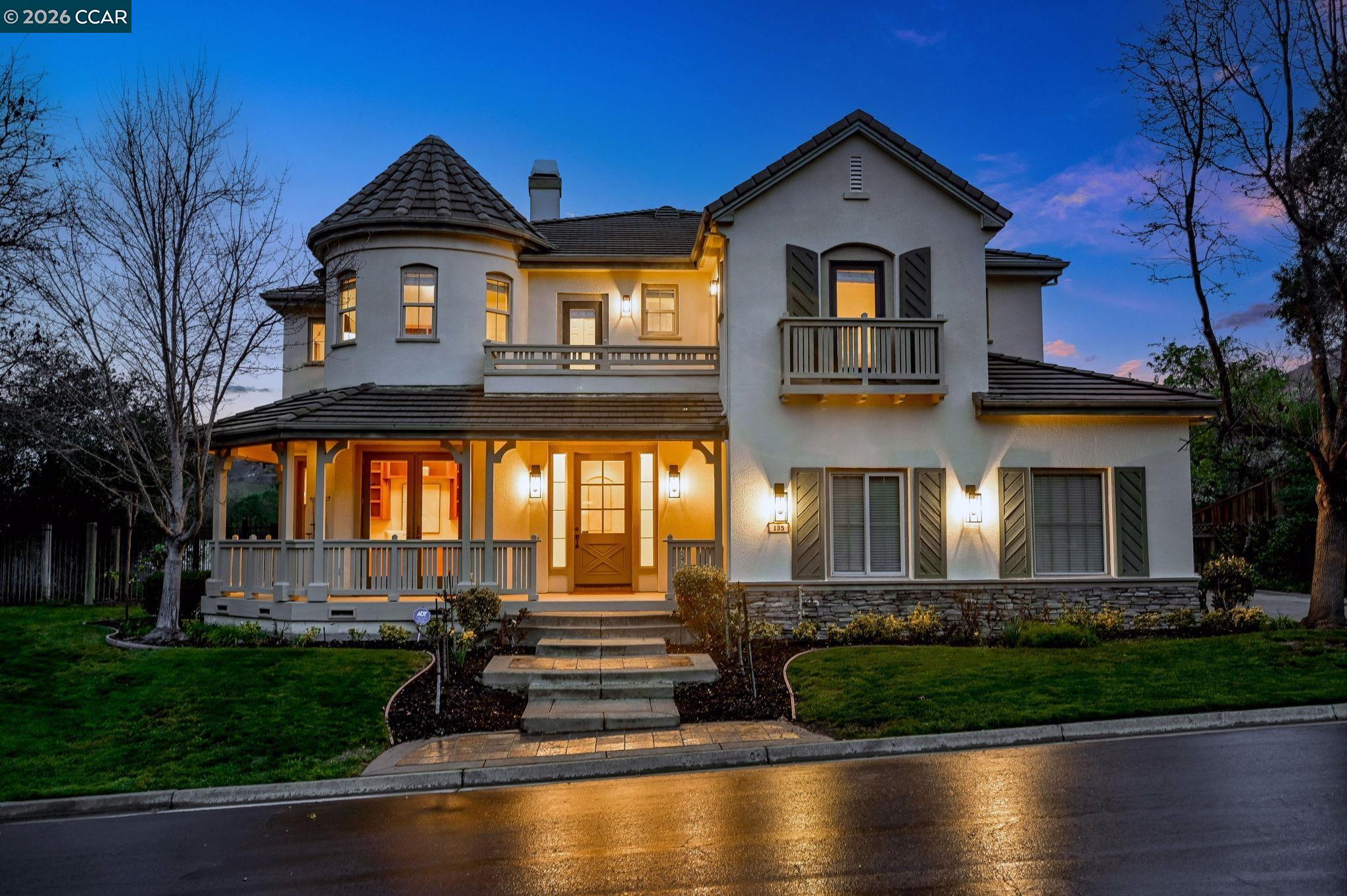 Detail Gallery Image 2 of 60 For 135 Diablo Ranch Court, Danville,  CA 94506 - 5 Beds | 5/1 Baths