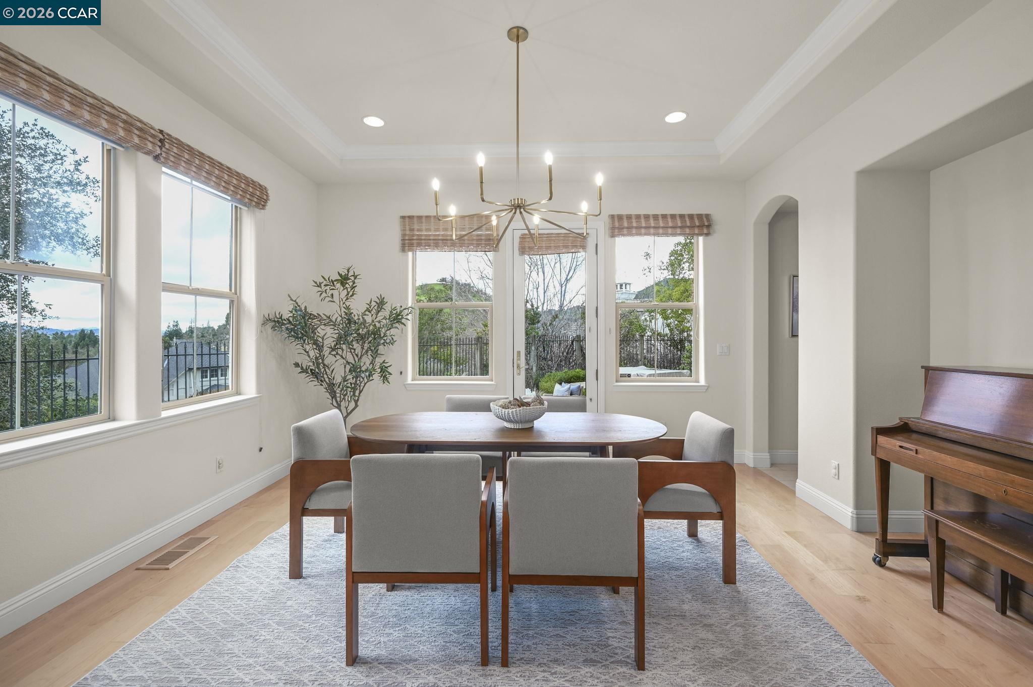 Detail Gallery Image 19 of 60 For 135 Diablo Ranch Court, Danville,  CA 94506 - 5 Beds | 5/1 Baths